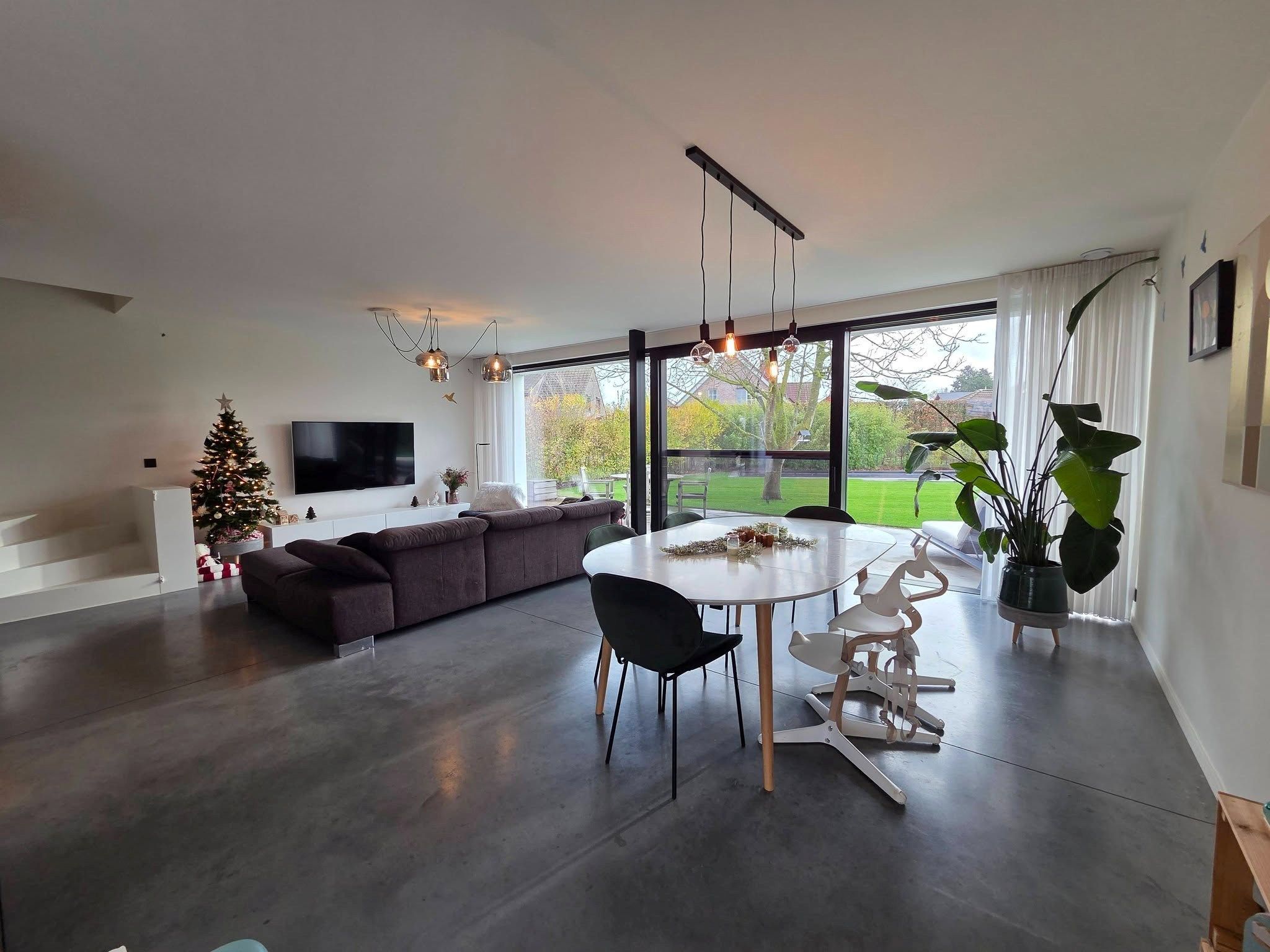 Zij heeft stiil...ze zegt oh... ohohoho... foto 6