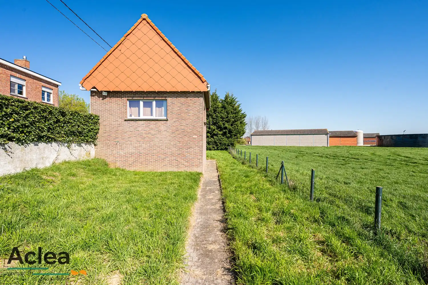 Dijkwoning met prachtig vergezicht foto 28
