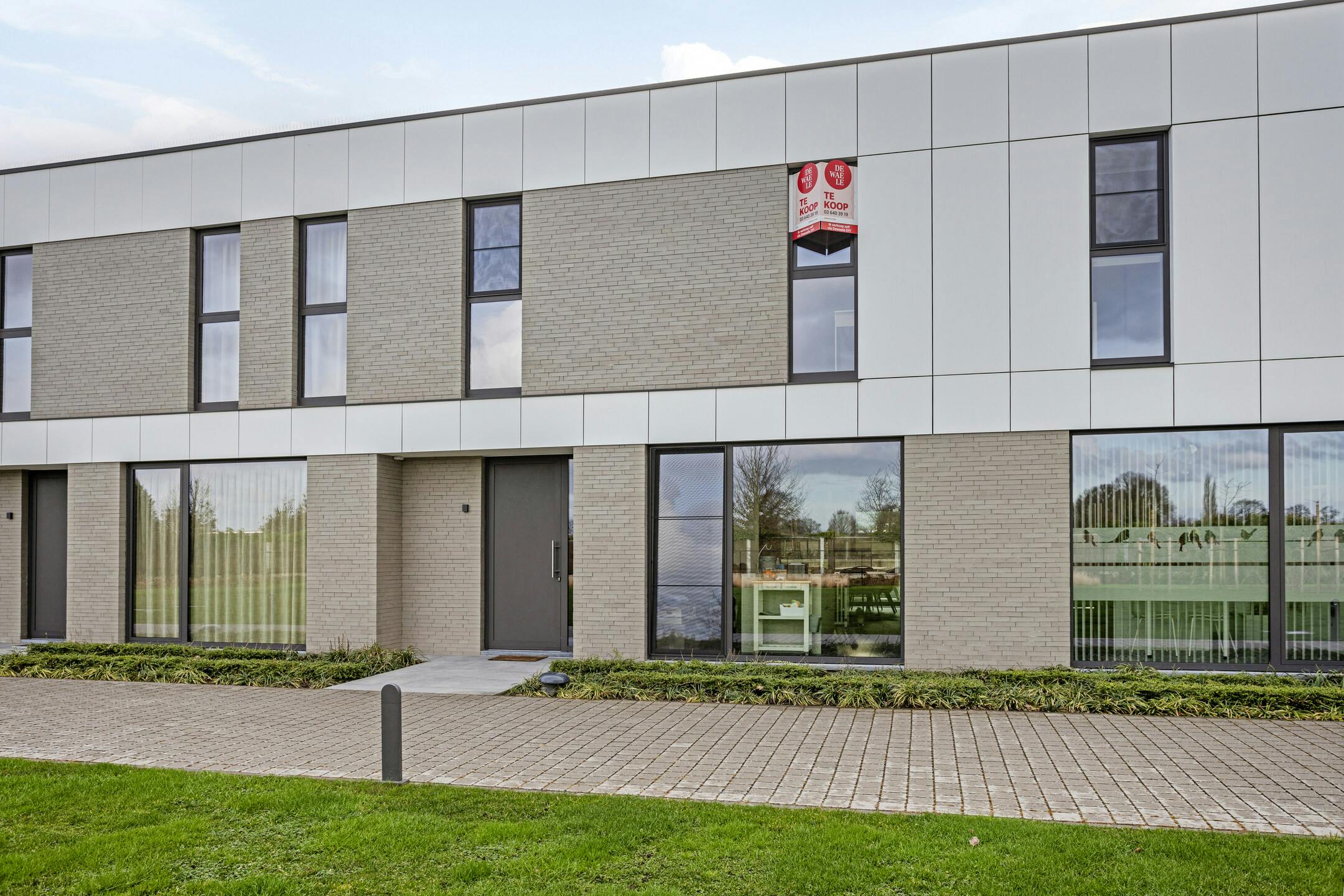 Ruime en kwalitatieve woning te koop in Brecht! foto 27