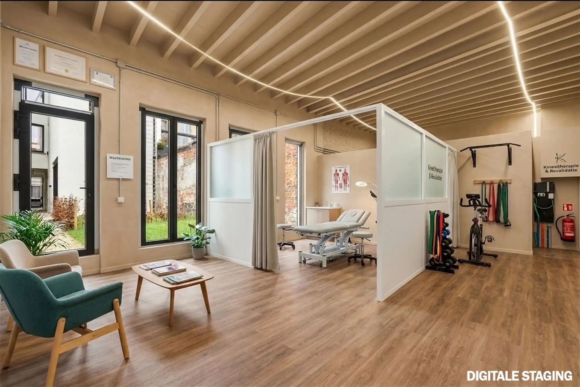 Centraal gelegen casco ruimte met privatieve tuin.  foto 15