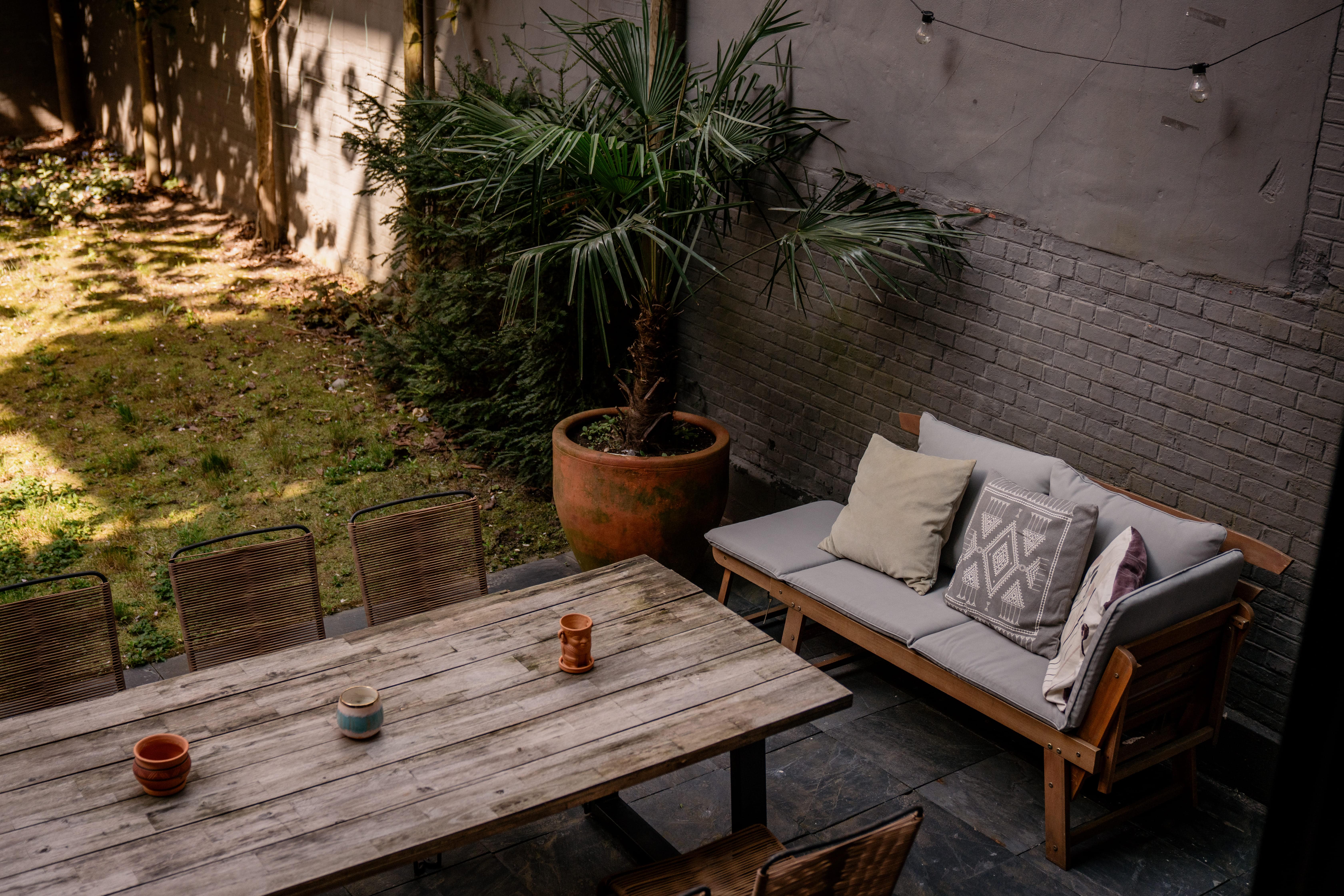 In OPTION by George: een loft met tuin waarin de Japanse kerselaar al even intens floreert als de buurt foto 12