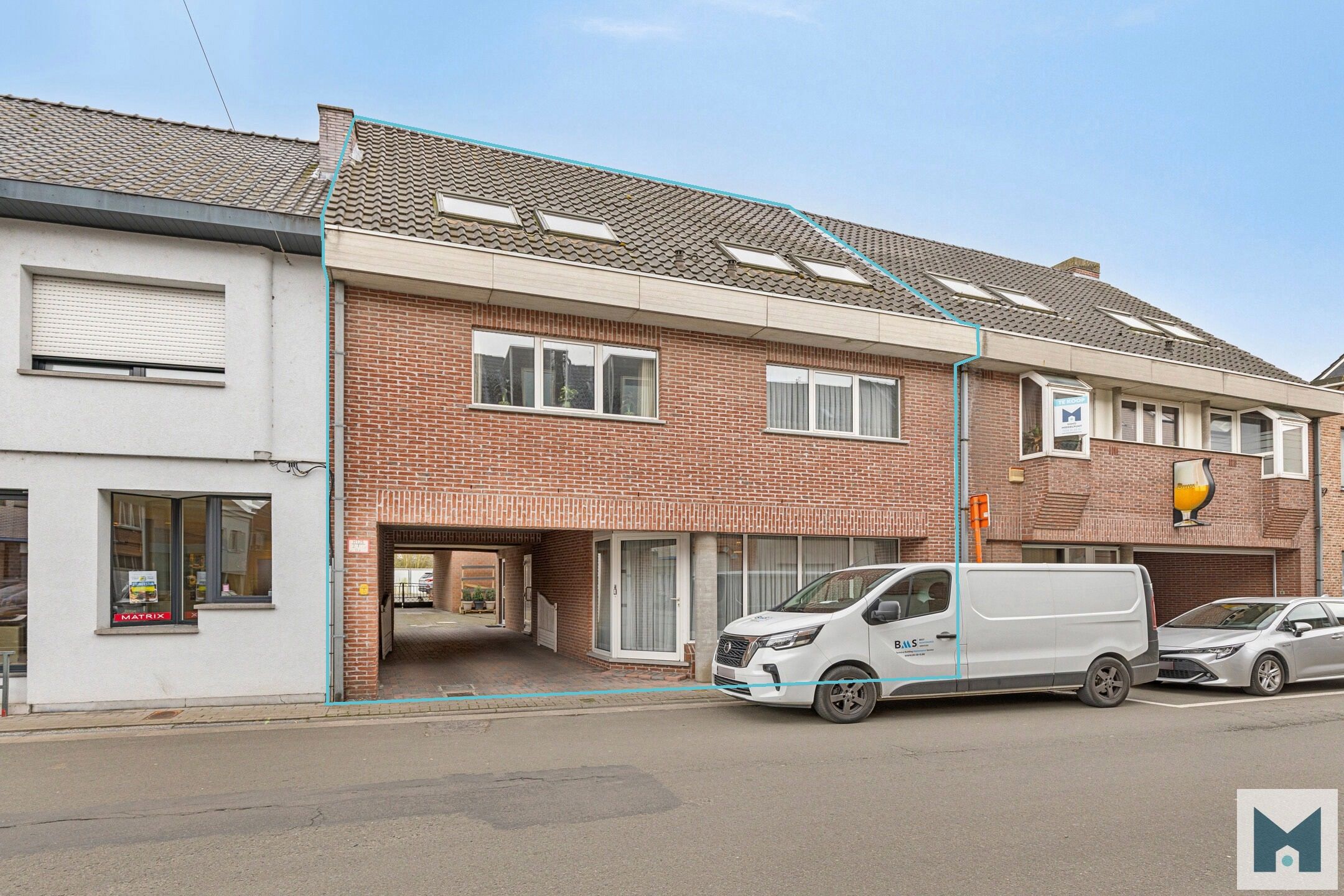 Unieke opbrengsteigendom van 4 verhuurde appt te Lebbeke! foto {{pictureIndex}}