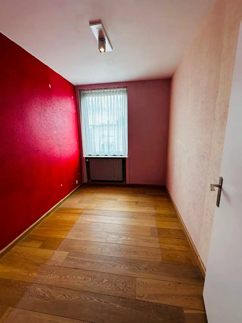 Authentiek 3 SLAAPKAMERappartement net buiten de Kleine Ring van Hasselt foto 16