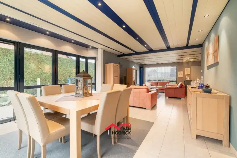 Mooie ruime woning 4 slaapkamers op 855m² foto 10