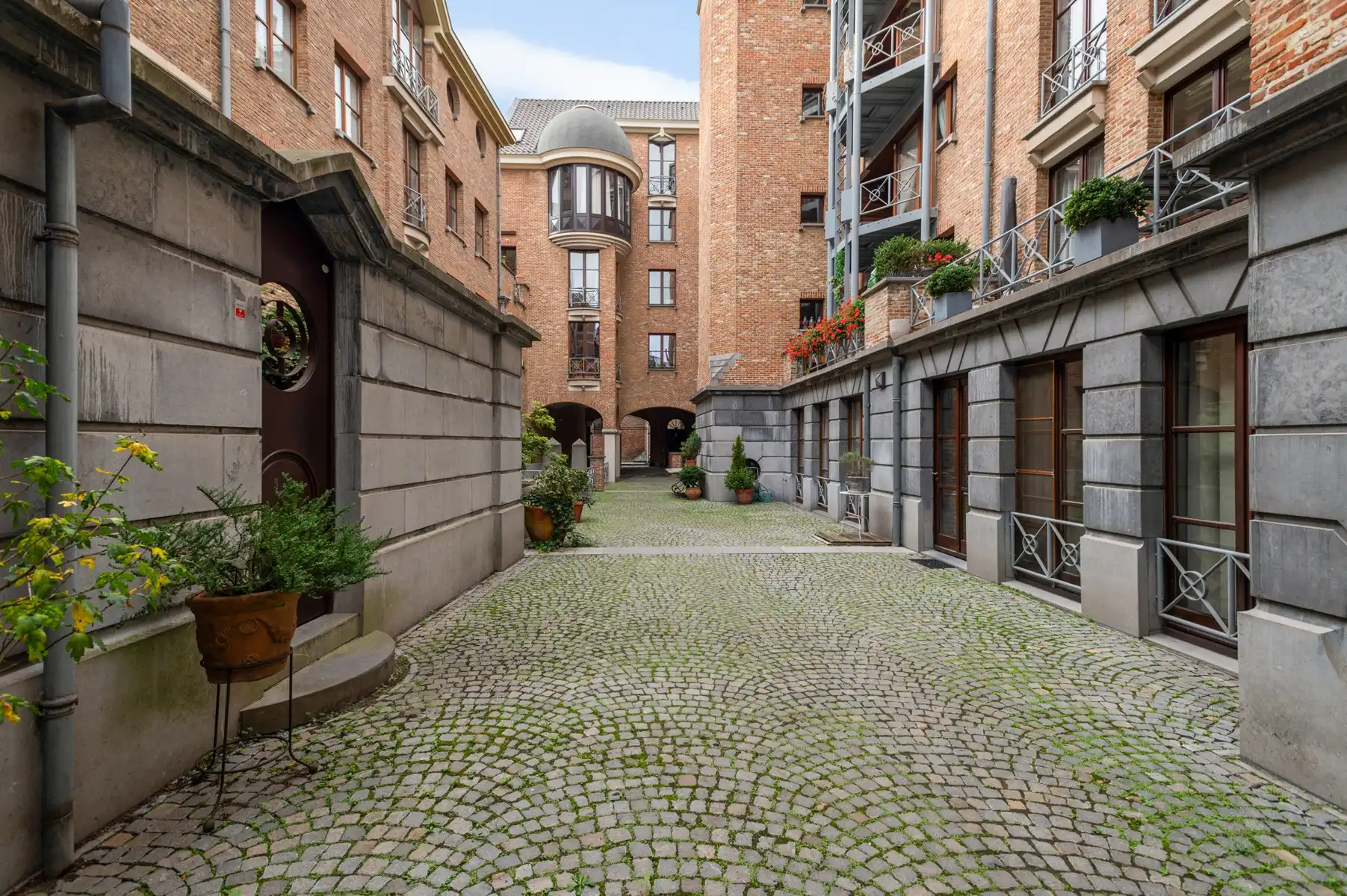 Appartement met terras en staanplaats in karaktervol historisch gebouw foto 23