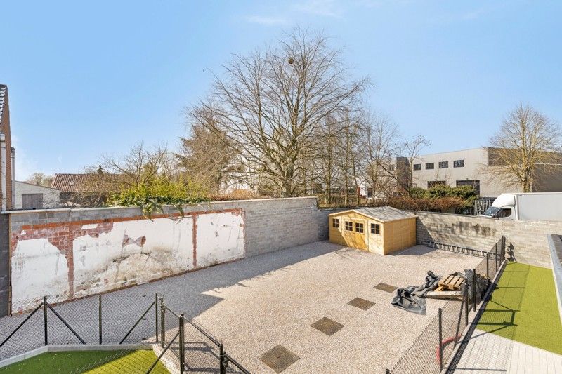 Volledig gerenoveerd, gelijkvloers appartement  met tuin en parkeerplaats TE KOOP in Beveren-Leie! foto 23