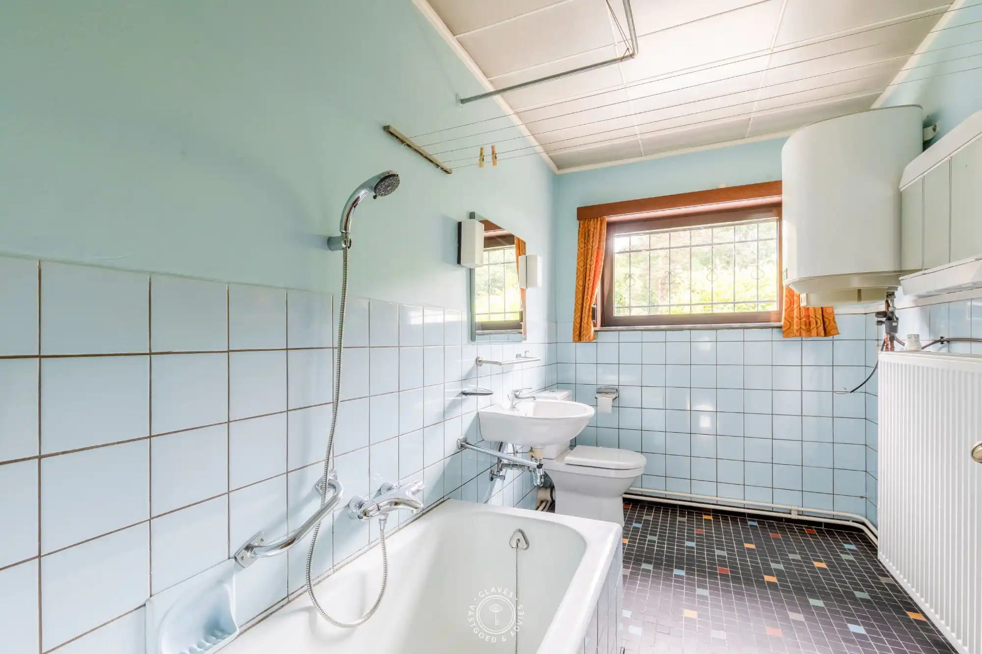 Open bebouwing met magazijn op een perceel van ca. 1.673 m²  in het centrum van Belsele foto 24