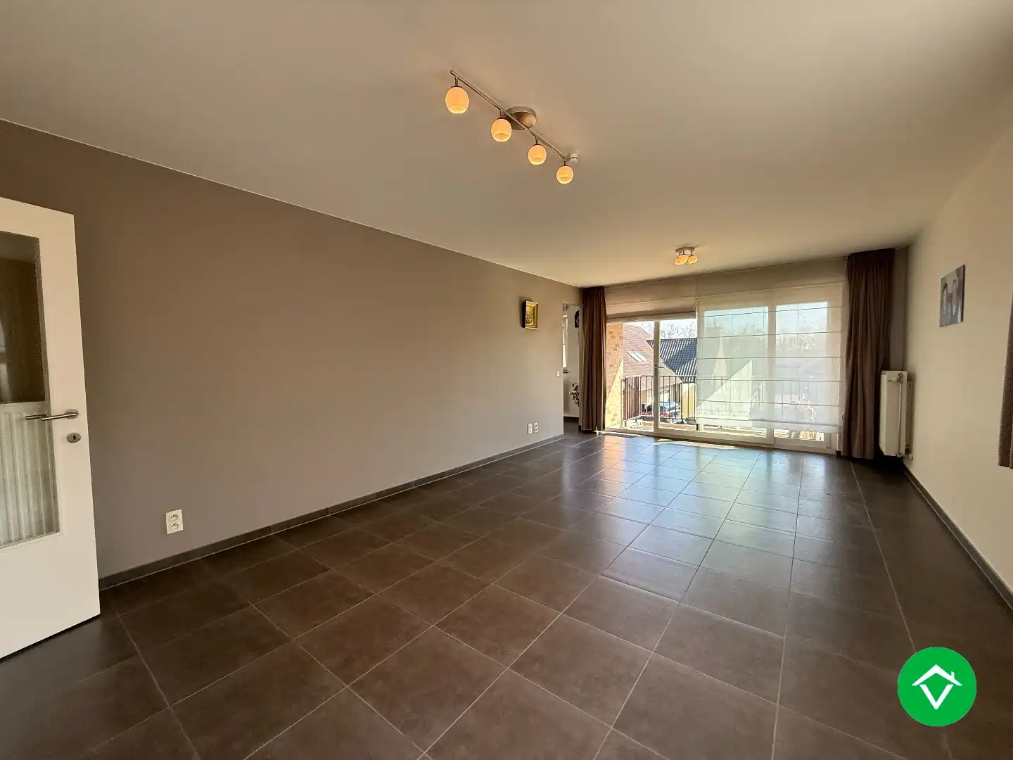 Energiezuinig appartement met twee slaapkamers te Rumbeke foto 3