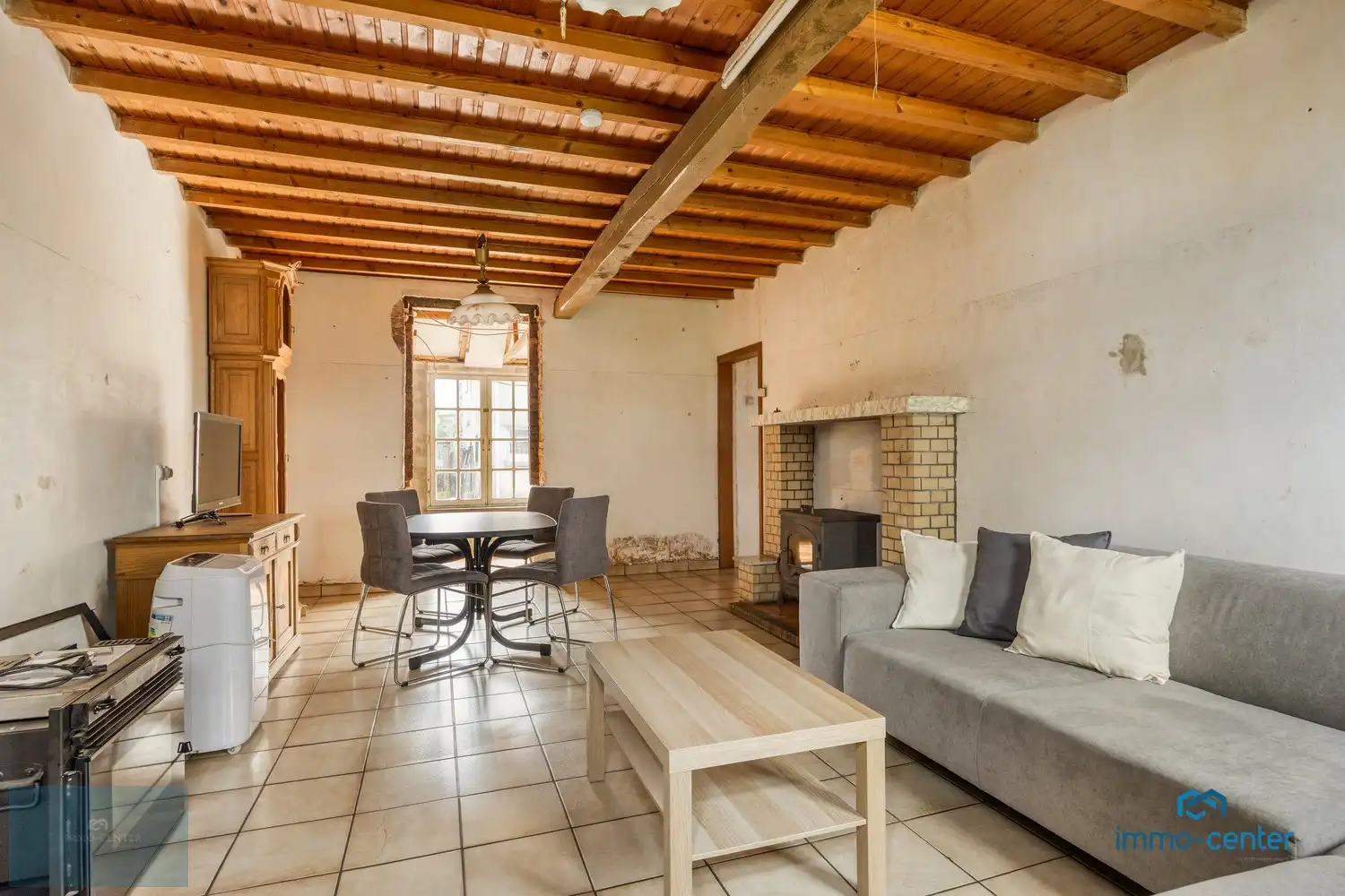 Landelijke charme en ruimte om te renoveren op 990 m² foto 4