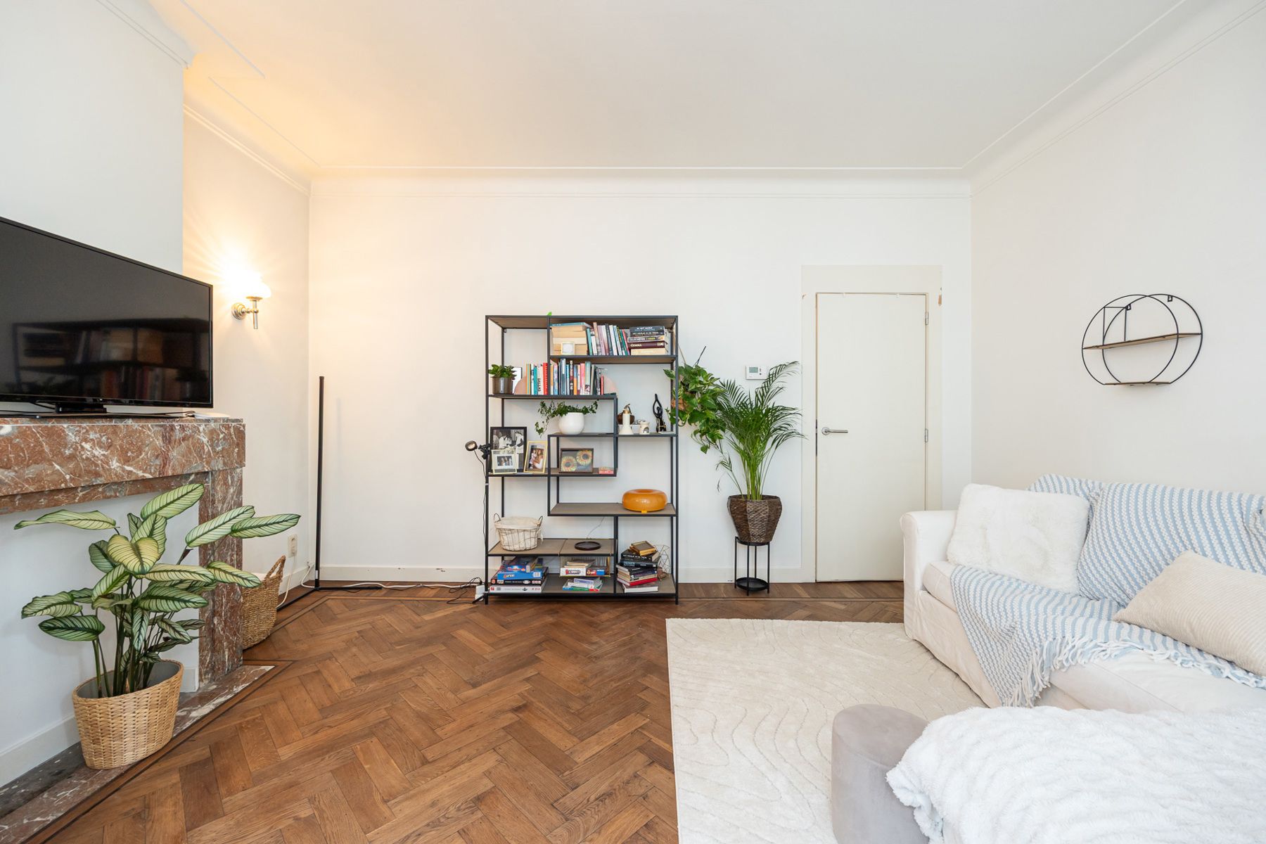 Mooi appartement in prachtig gebouw in het oude stadscentrum foto 3