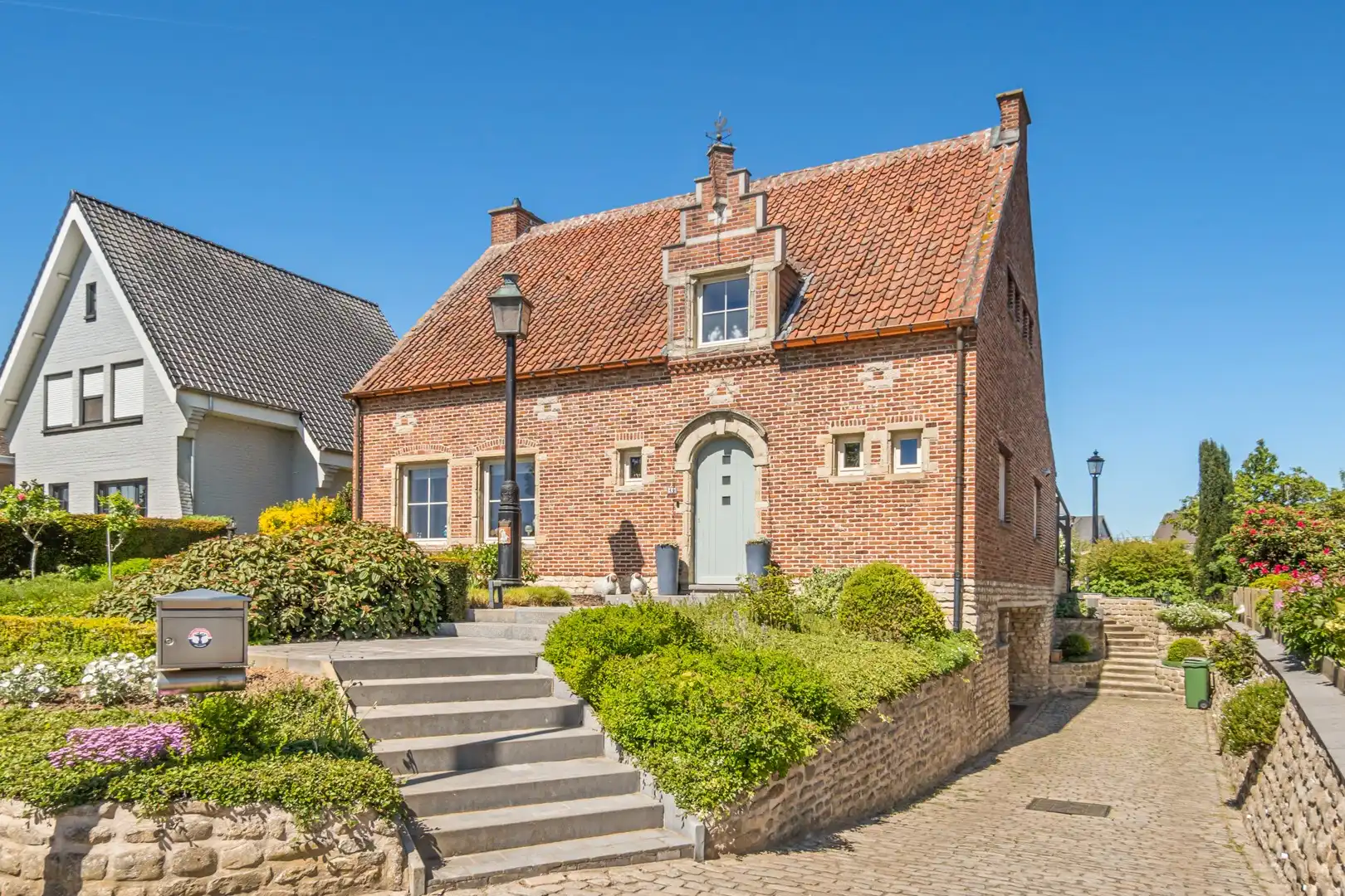 Karaktervolle, gerenoveerde villa met gunstig EPC C op een toplocatie in Erps-Kwerps foto 2