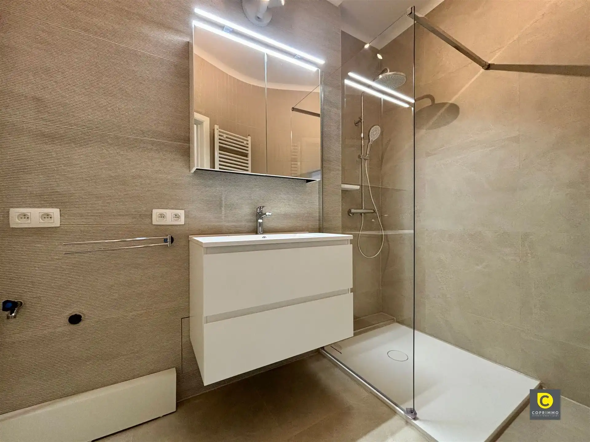 Vernieuwd 3slp app met terras! foto 16