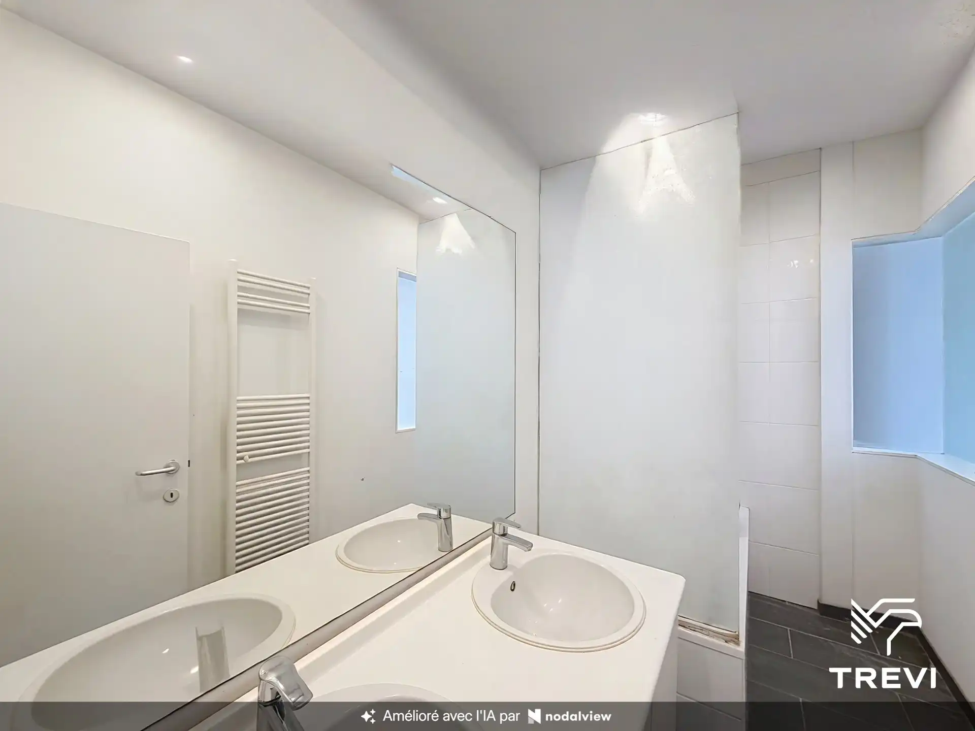 Appartement met 2 slaapkamers in het centrum van Brussel foto 4
