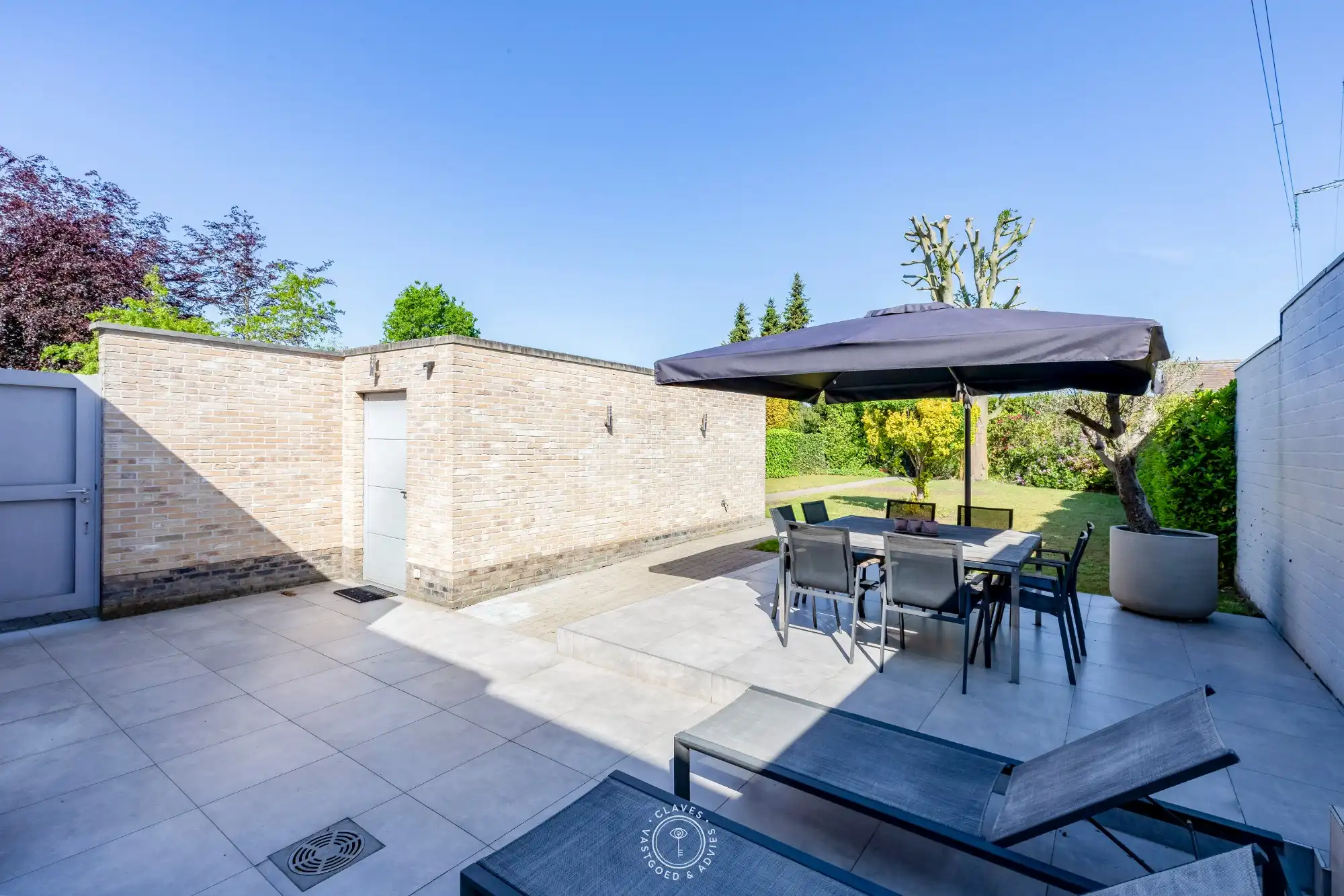 Ruime halfopen bebouwing met weiland op 6029 m² foto 8
