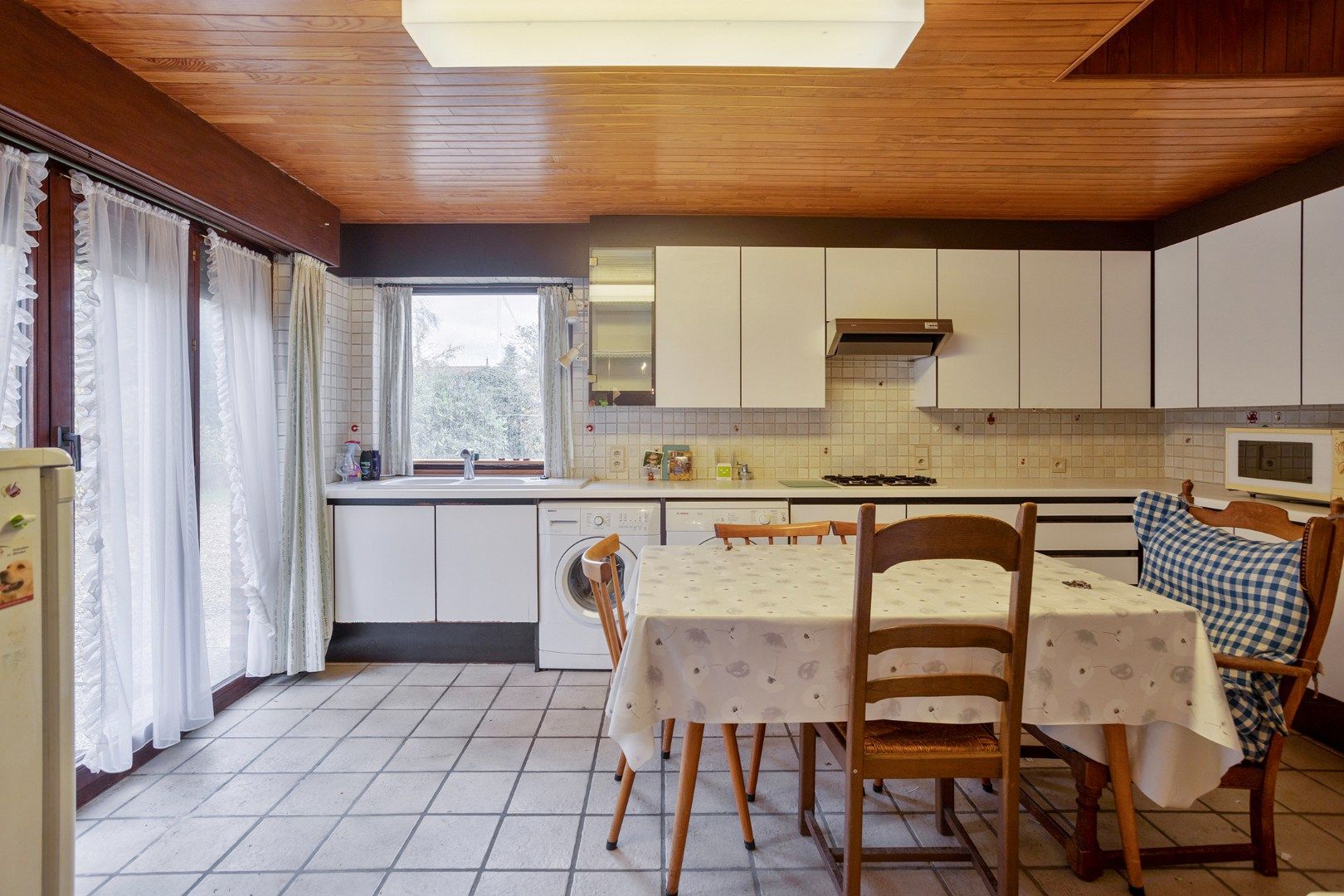 Te renoveren halfopen woning met 3 slpks op 604 m² te St.-Jozef-Olen ! foto 9