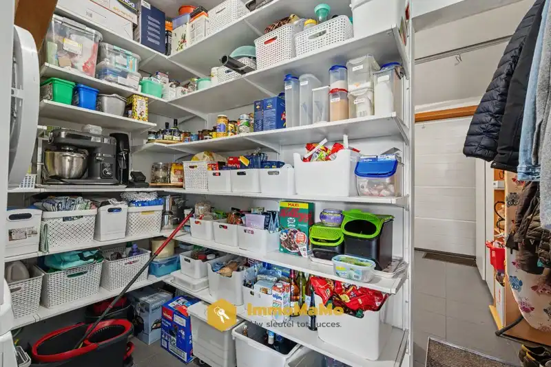 RECENTE WONING MET 4 SLAAPKAMERS TE KOOP IN WACHTEBEKE-LOCHRISTI foto 24