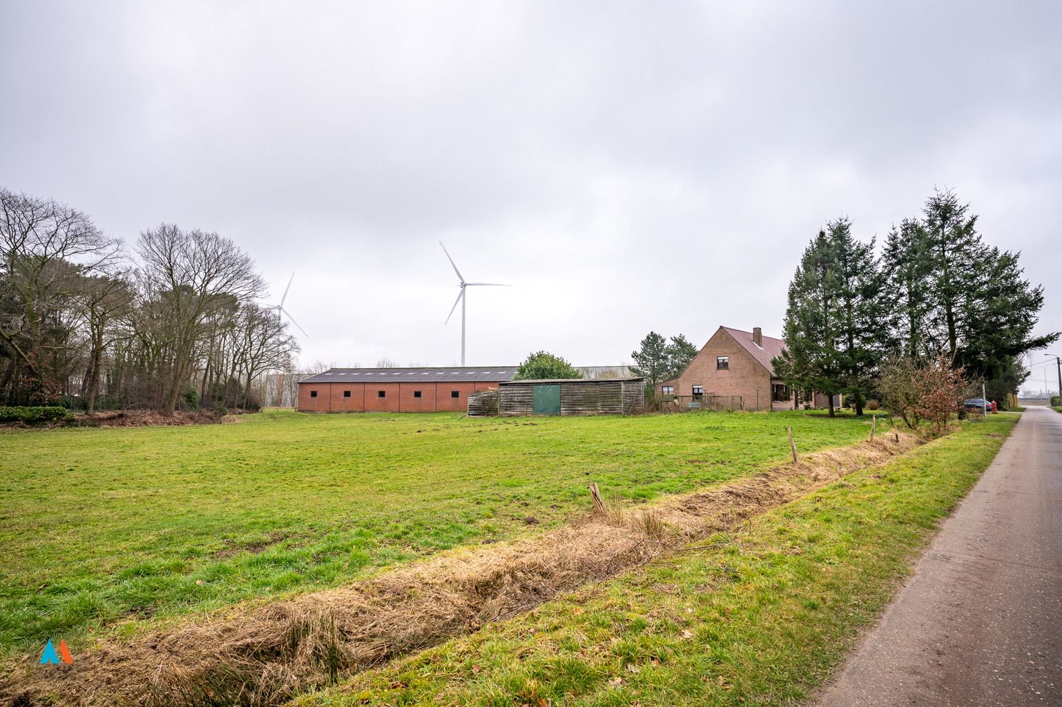 Zonevreemde woning foto 36