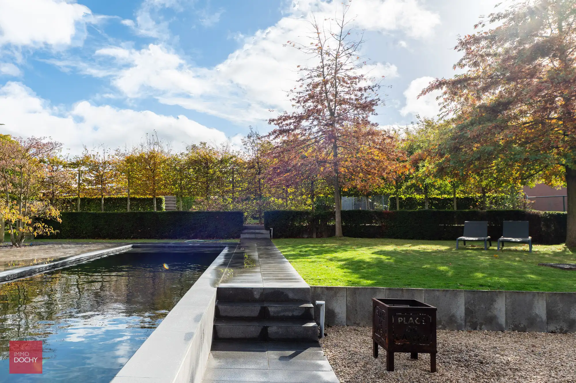 Recente en energiezuinige villa op een perceel van 1.688 m², gebouwd in 2011. foto 8