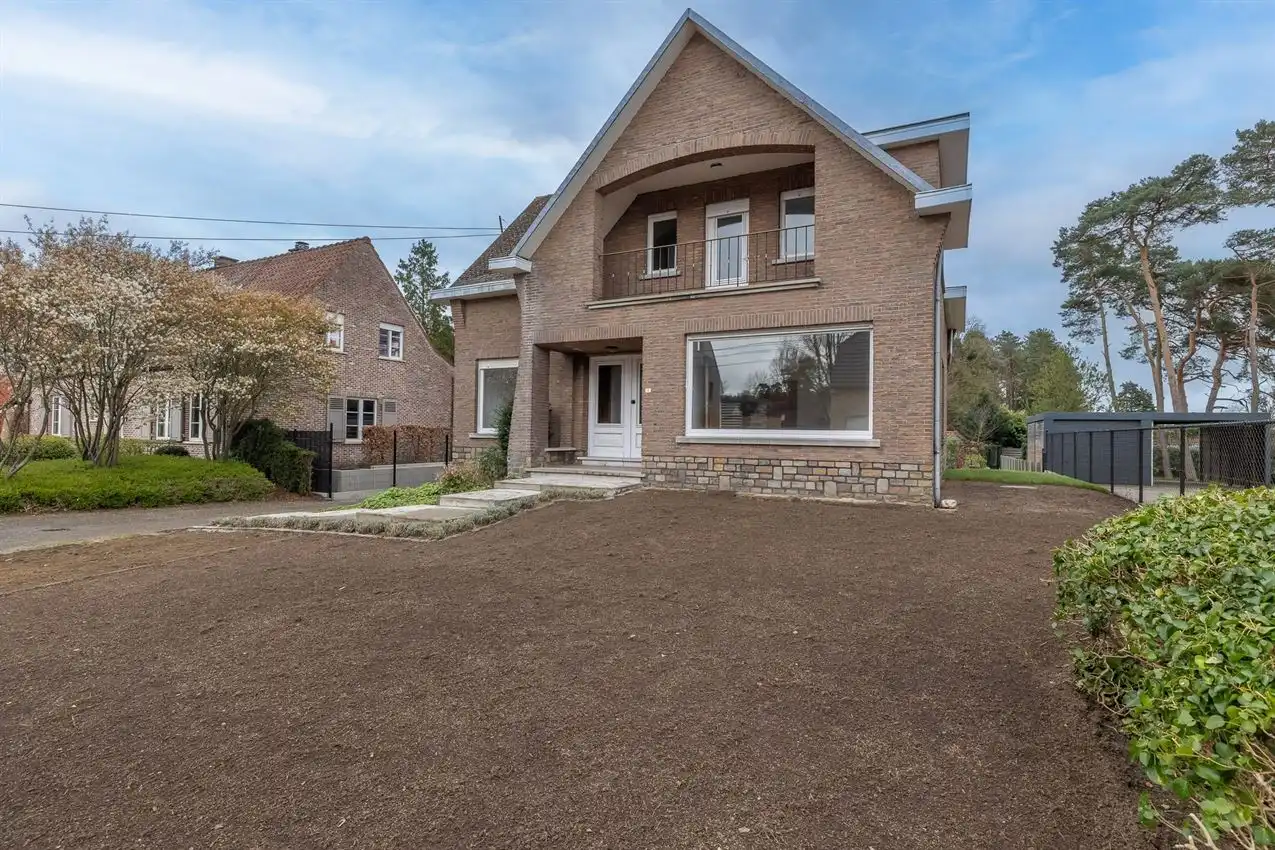 Gusting gelegen woning met 3 slpk, garage en tuin foto 38