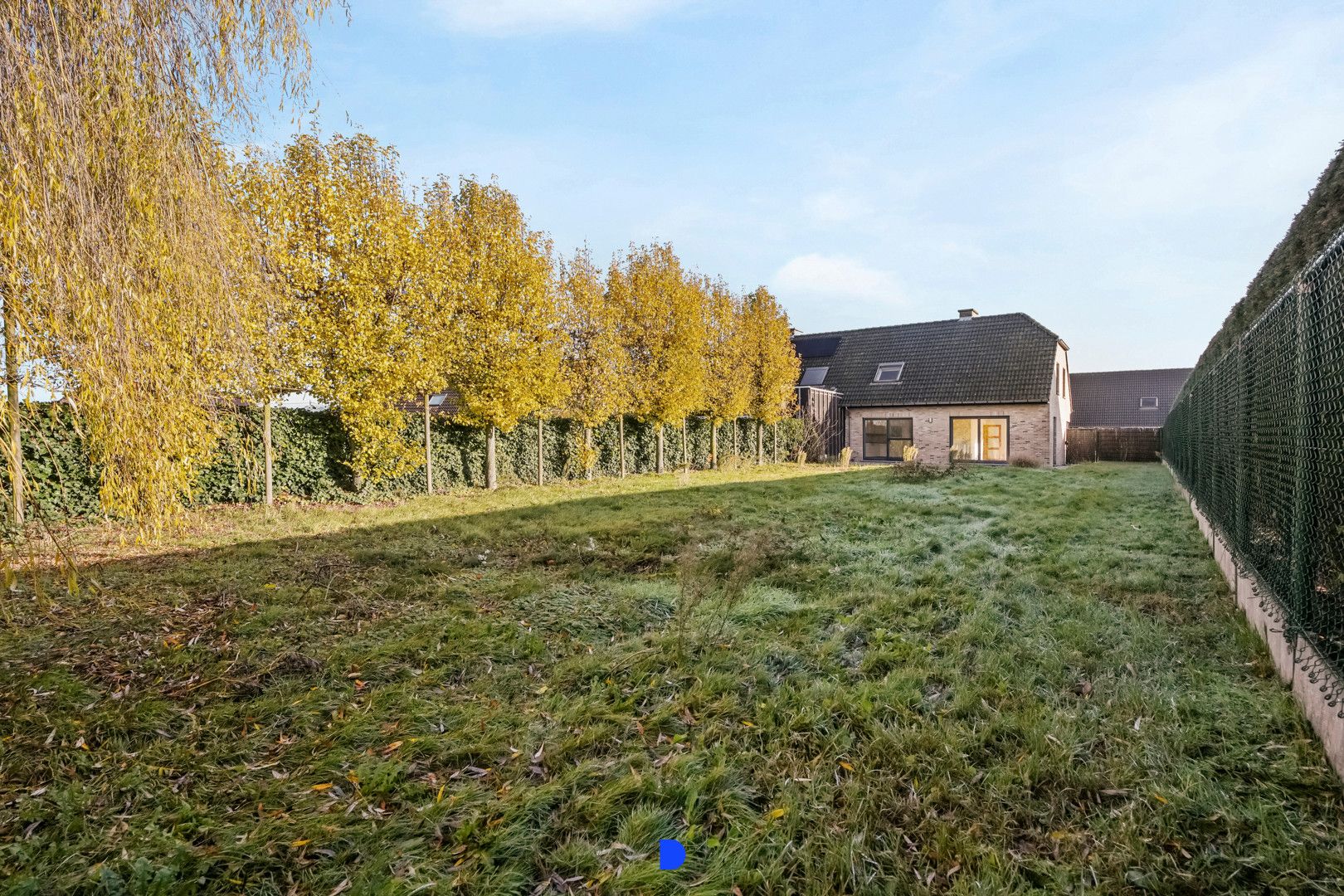 Halfopen woning met tuin in Oekene! foto 22