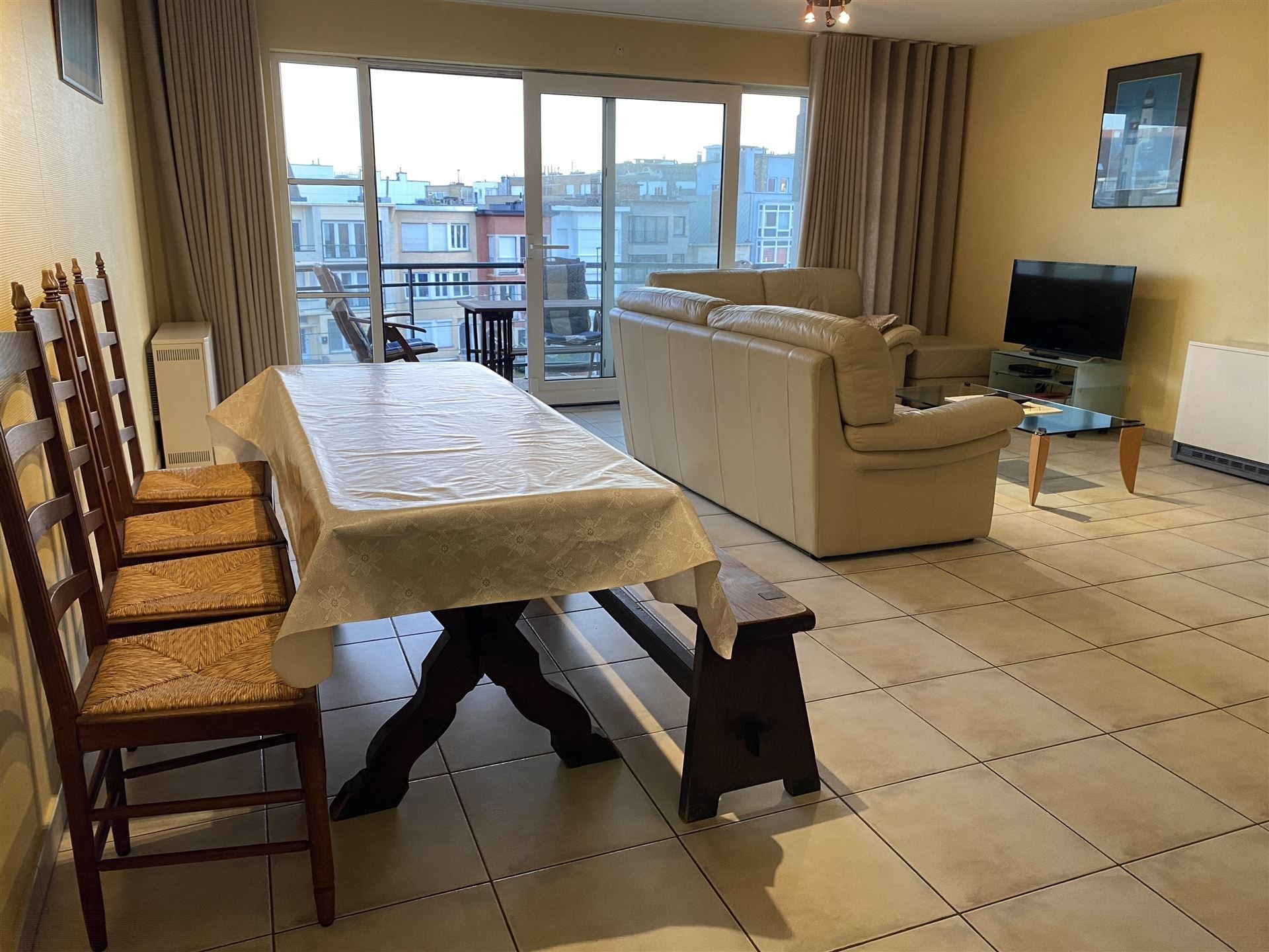 VERZORGD APP. / 2 SLAAPKAMERS / ZONNIG foto 4