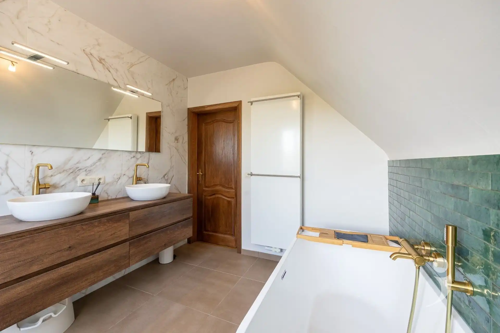 Charmante & gerenoveerde familiewoning in een doodlopende straat foto 27