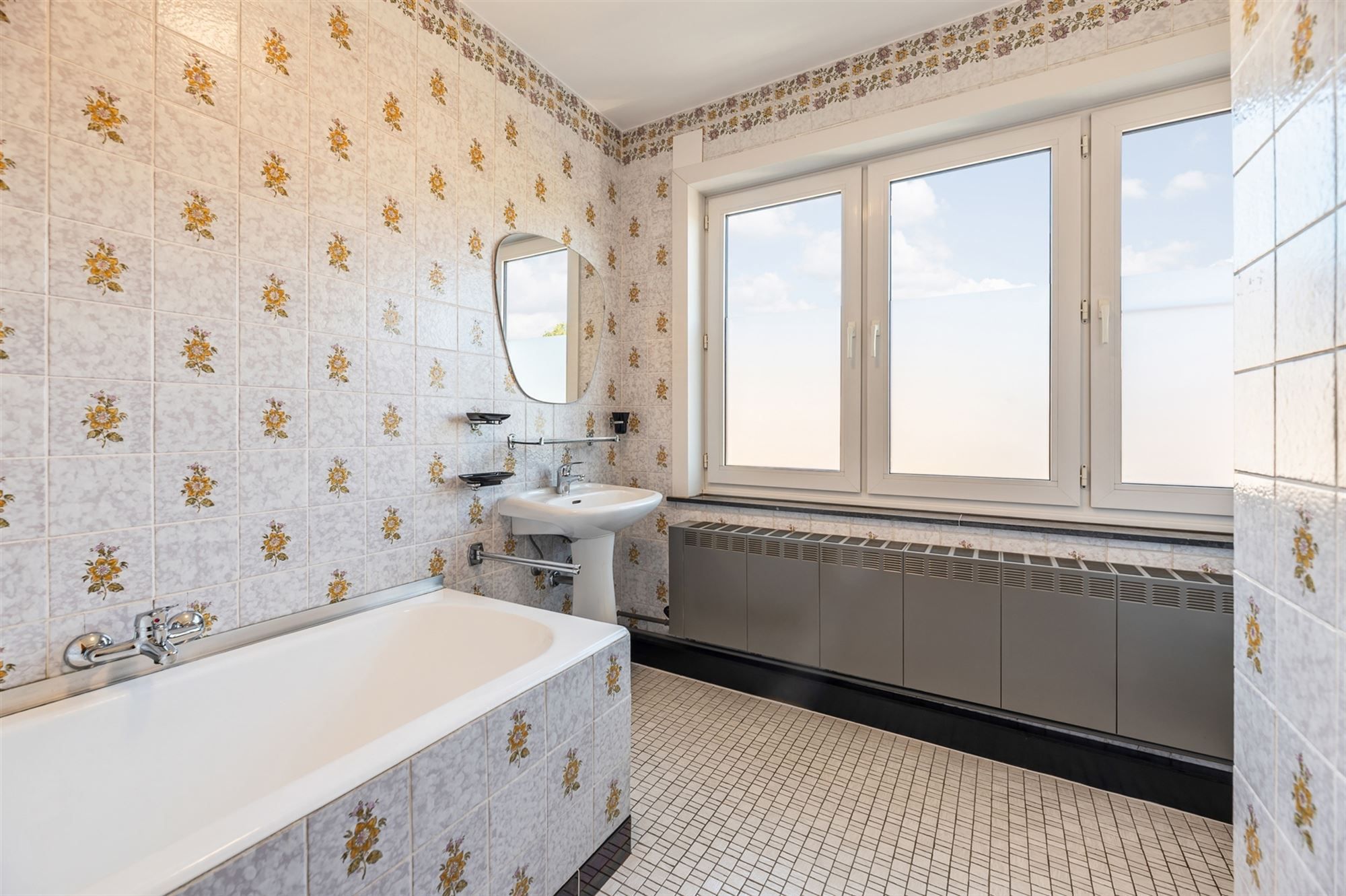 GERENOVEERDE INSTAPKLARE WONING OP 1726M2 TEGEN NATUURGEBIED! foto 21