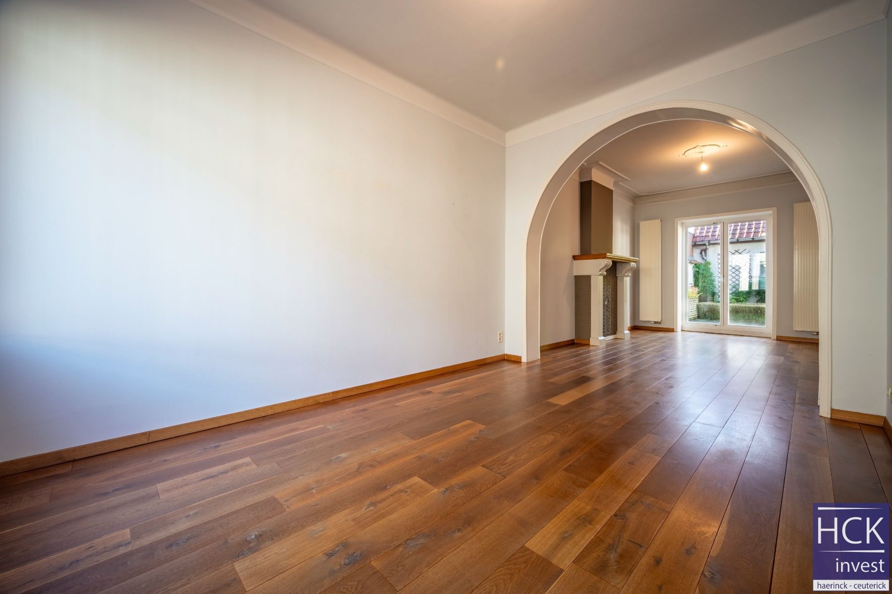 KRUISHOUTEM - Instapklare ruime burgerwoning met 4 SLPK. in centrum!! foto 5