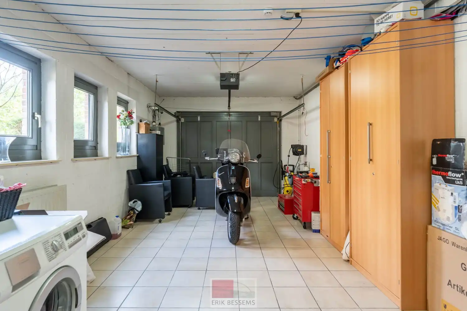 Vrijstaande woning gelegen op een royaal perceel van maar liefst 990 m² en beschikt over een bewoonbare oppervlakte van circa 221 m² foto 20