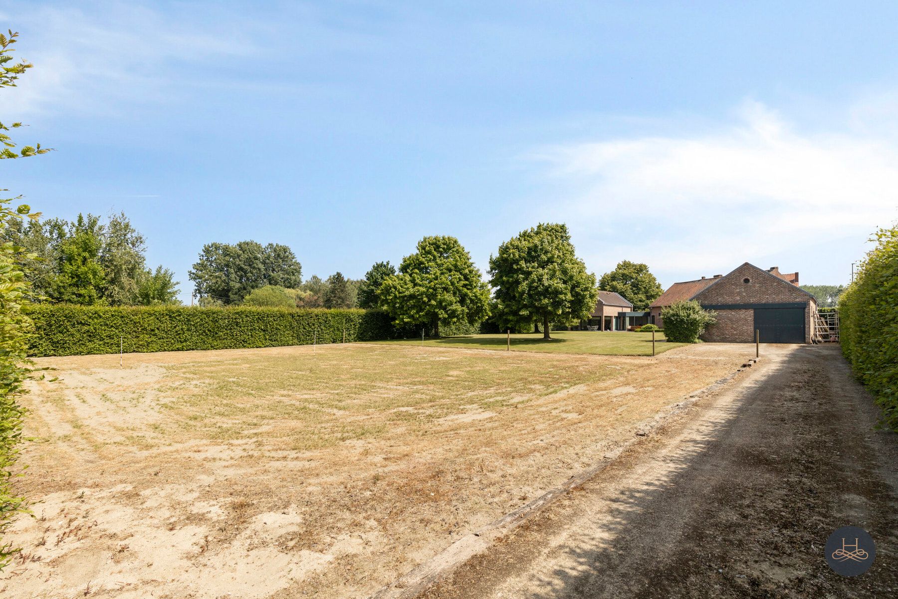 Authentieke villa met multifunctioneel bijgebouw op 46 are foto 28