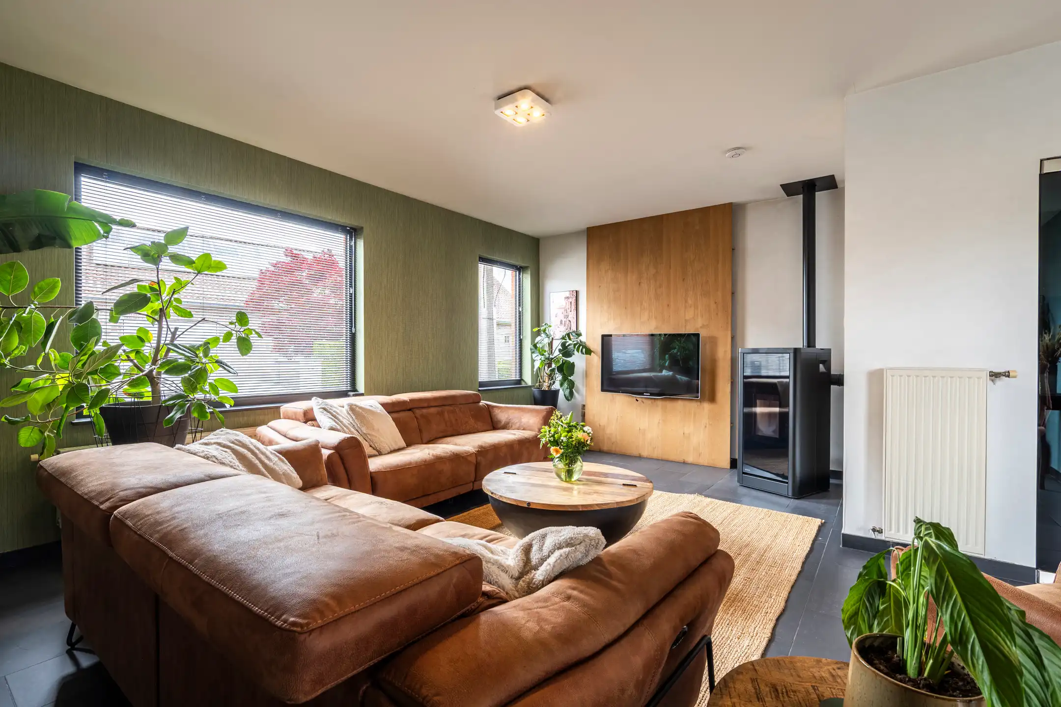 Instapklare woning met 3 slaapkamers op 743m² te Gierle foto 2