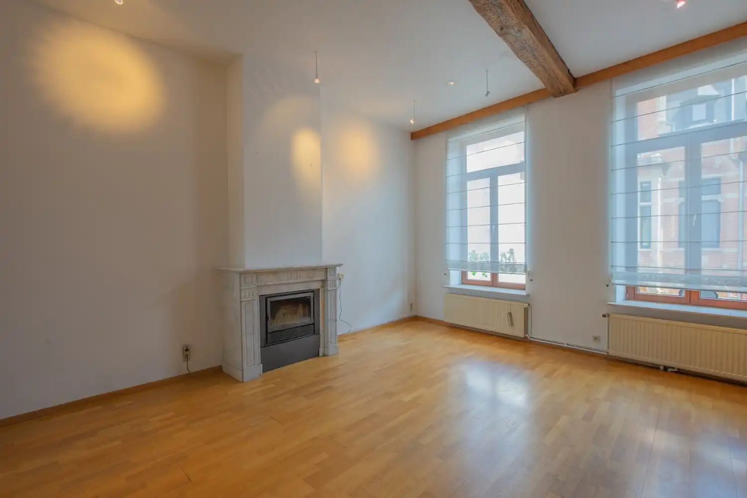Voormalige tandartspraktijk met ruim duplexappartement, parking en zonnig dakterras in het centrum van Aarschot foto 17