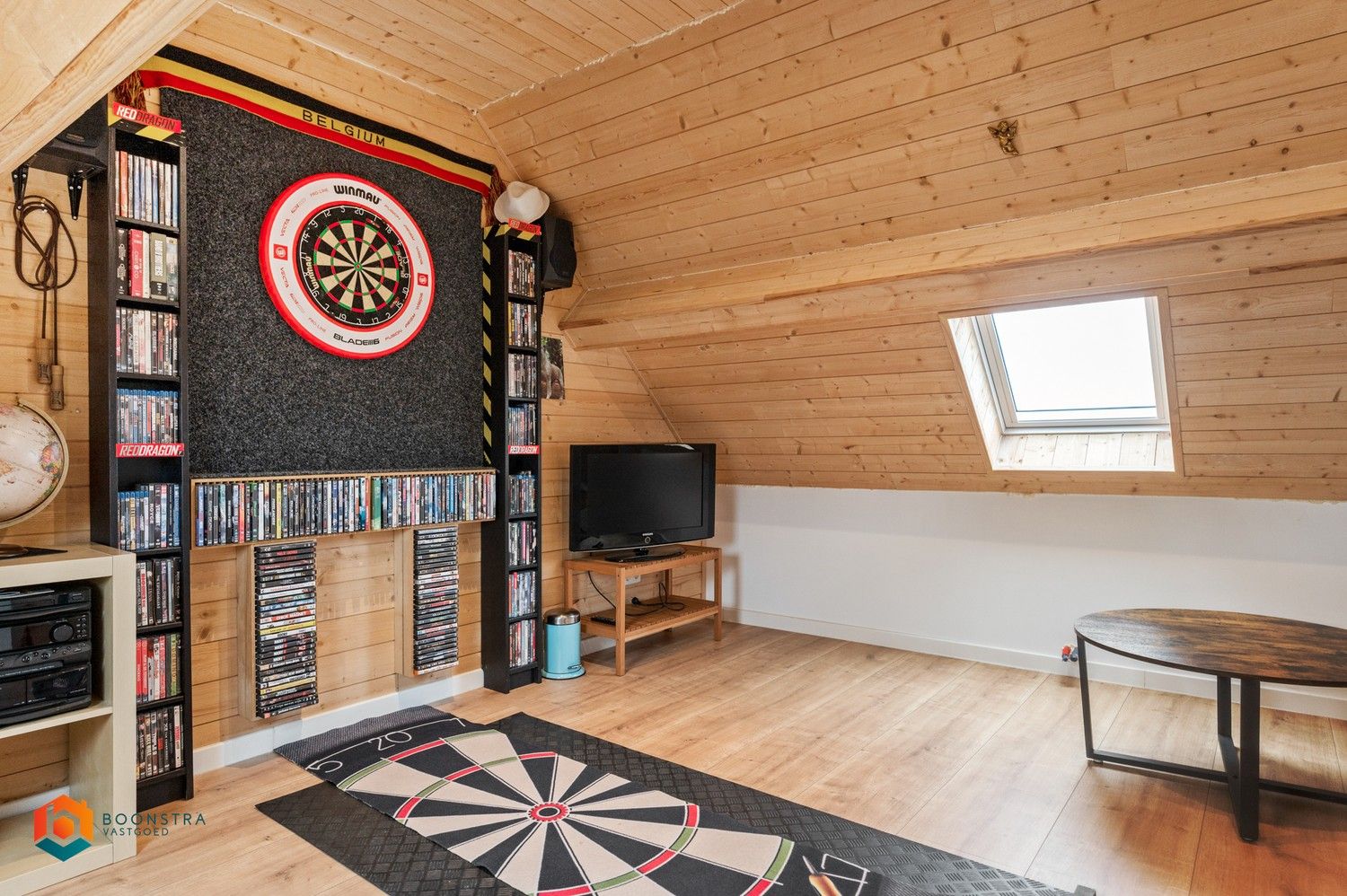 Gerenoveerde woning met 3 slaapkamers foto 22