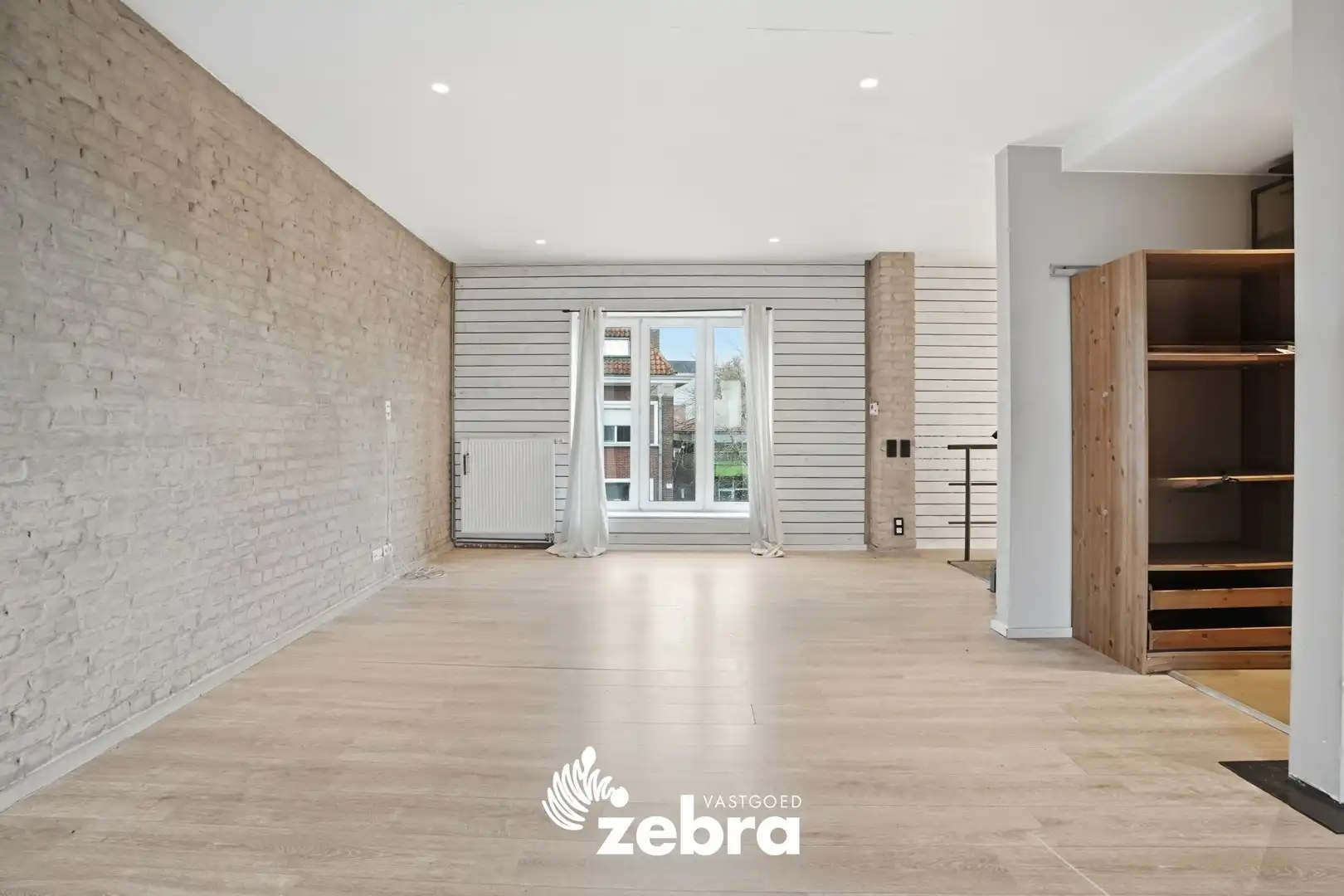 Woning met magazijn te Heule! foto 16