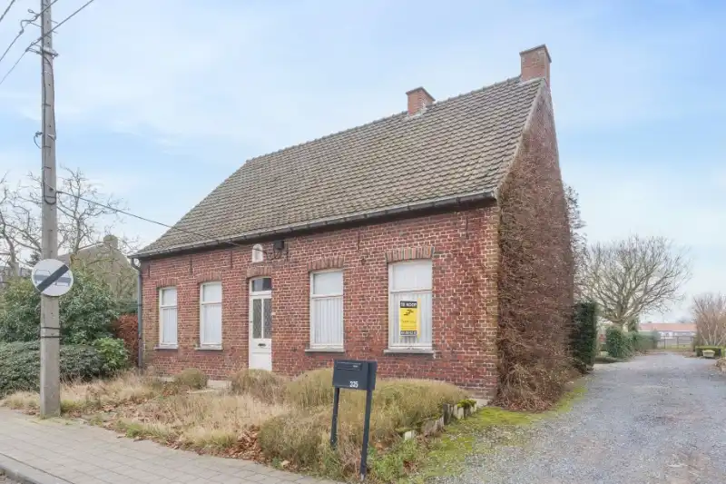 Roeselare-Hoogleedsesteenweg. Bouwgrond van +/- 875m2, sloop -en wederopbouw kan aan 6% btw onder voorwaarden. Ideaal voor VILLABOUW, PRAKTIJK, KANTOOR... op topligging. Goede passage! foto 10