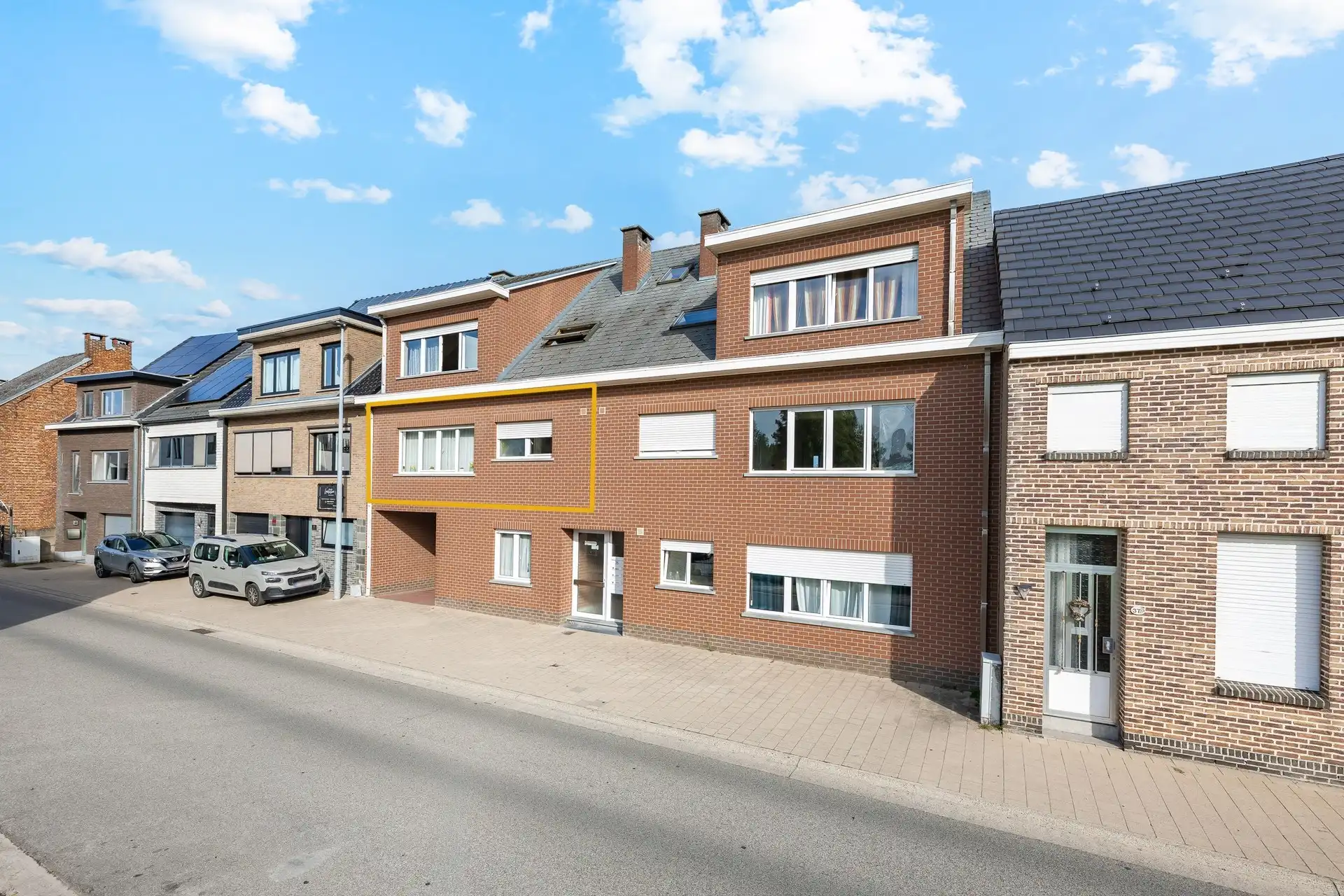 Appartement op de eerste verdieping met drie slaapkamers en garage foto 16