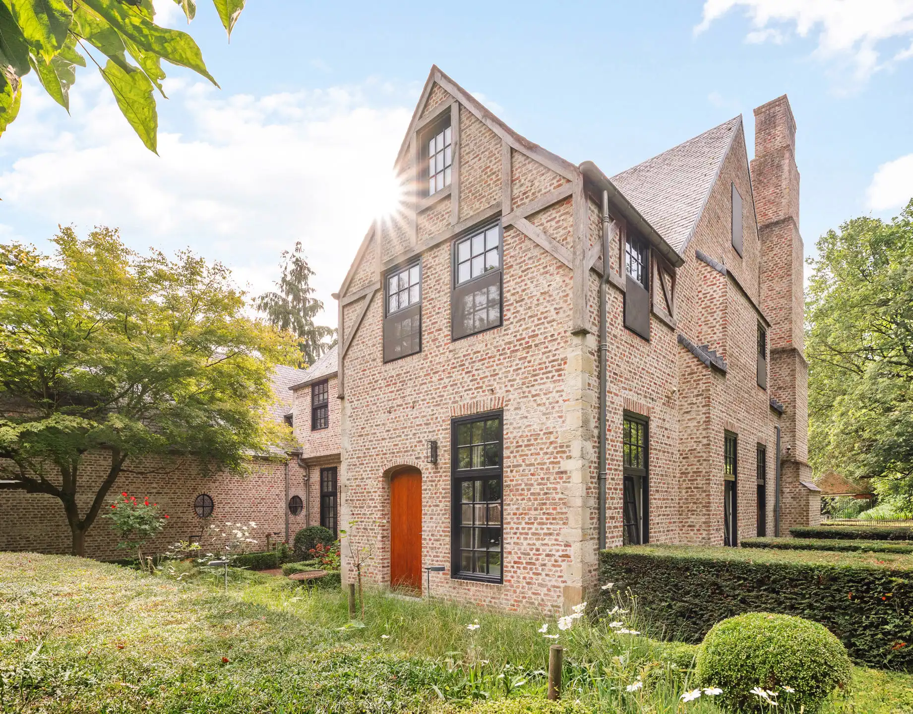 SCHILDE - Exclusief landhuis op domein van 3.532 m² foto 3