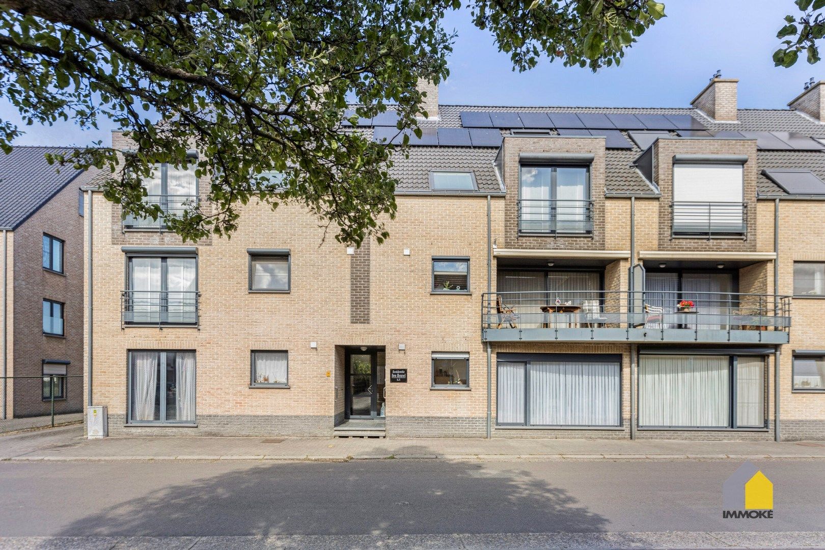 Gelijkvloersappartement met 2 slpks en kelderberging. foto 14
