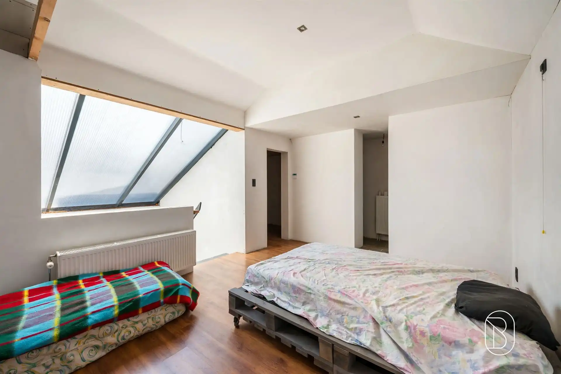 Toffe loft met aangenaam terras.  foto 6