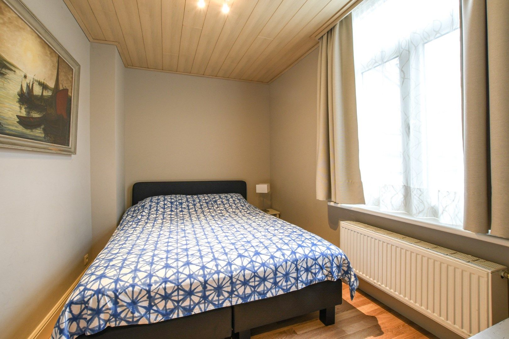 Opbrengsteigendom met 2 ruime appartementen en handelszaak op toplocatie! foto 34