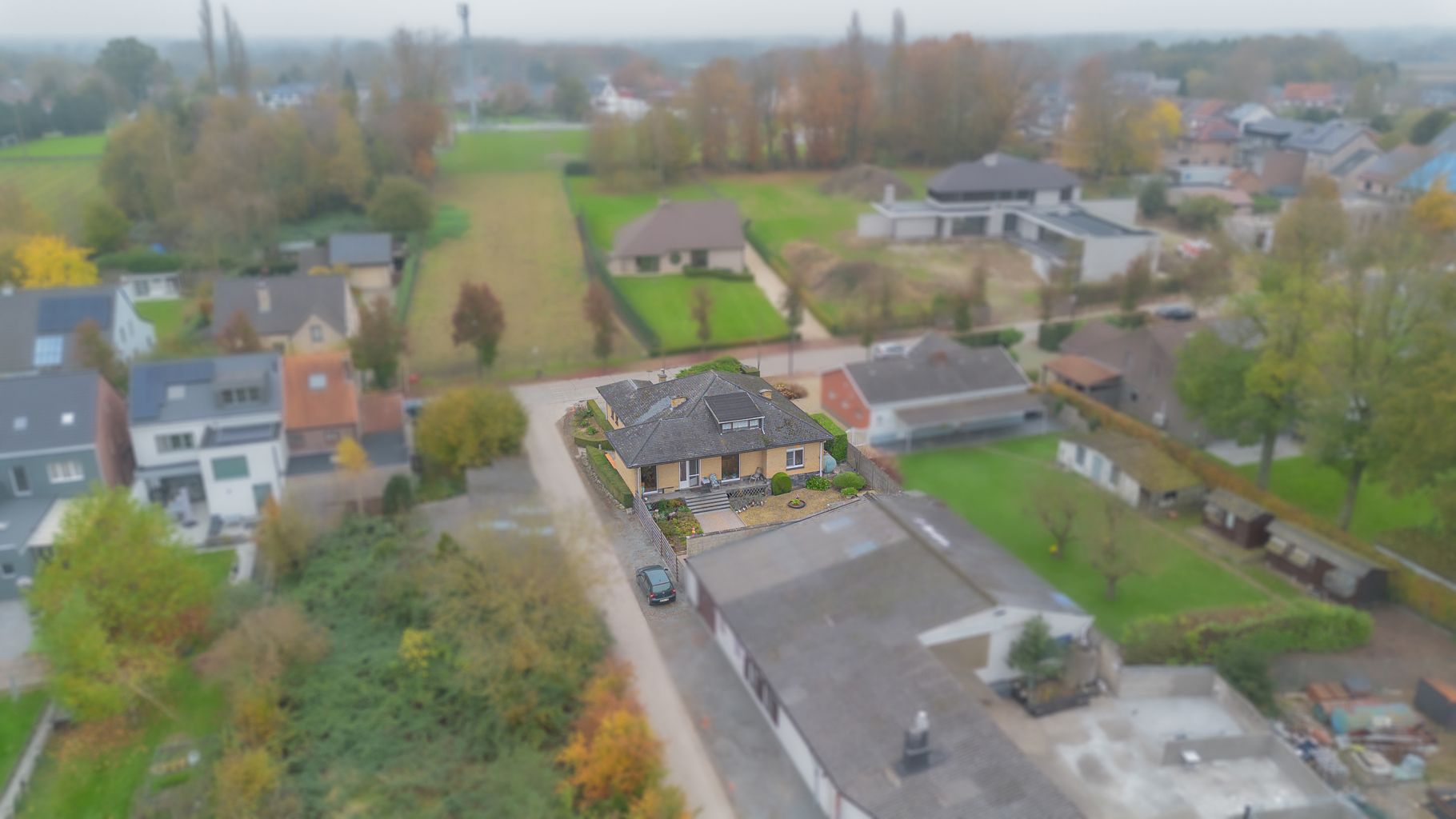 Ideaal gelegen bungalow met 3 slpk, tuin en garage foto 24