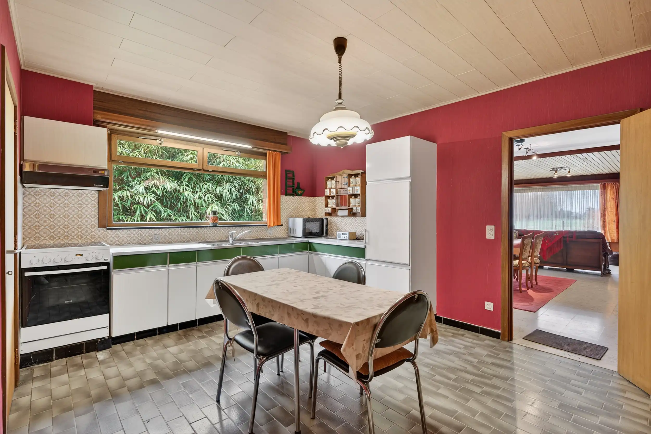 Charmante bungalow met potentieel op topligging te Zele foto 5