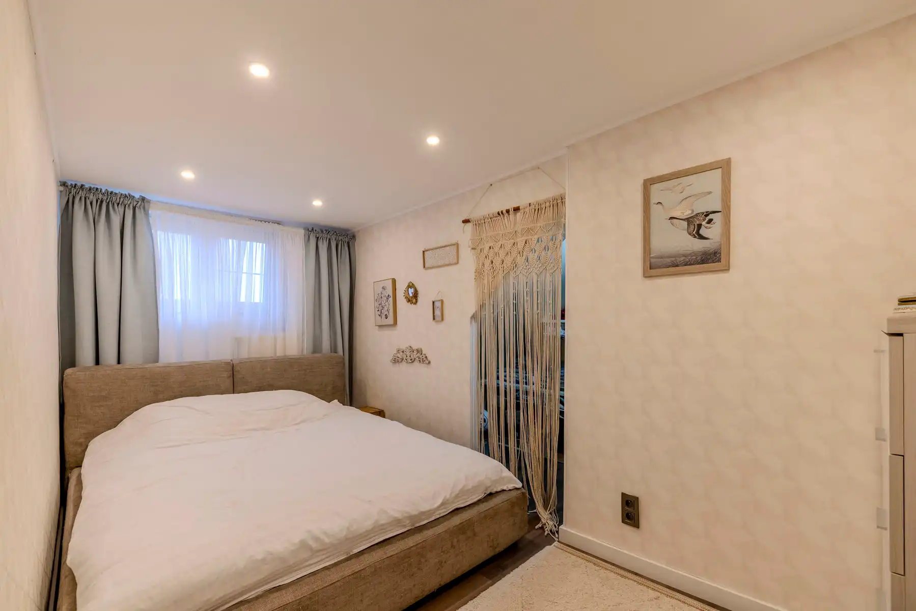 Instapklare HOB met 3 slaapkamers foto 17
