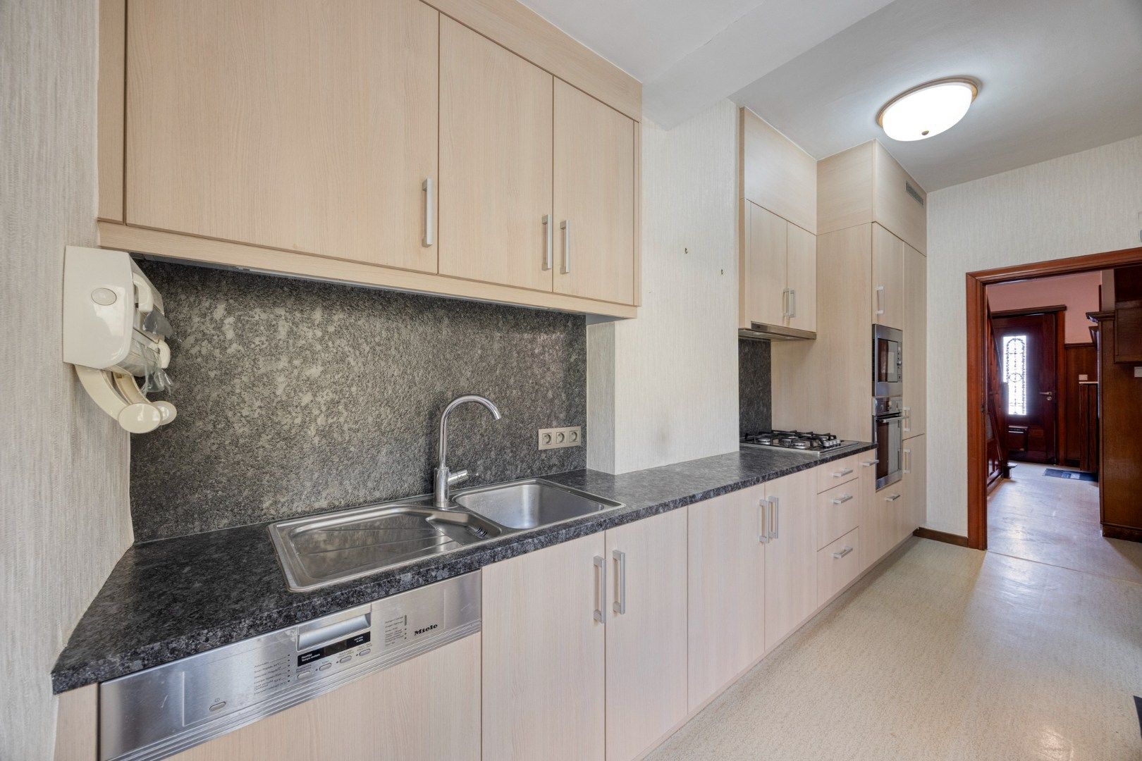 Woning met 4 slaapkamers, tuin en terras in Kessel-Lo – EPC 474 kWh/m² - bewoonbare opp. 156 m² foto 8