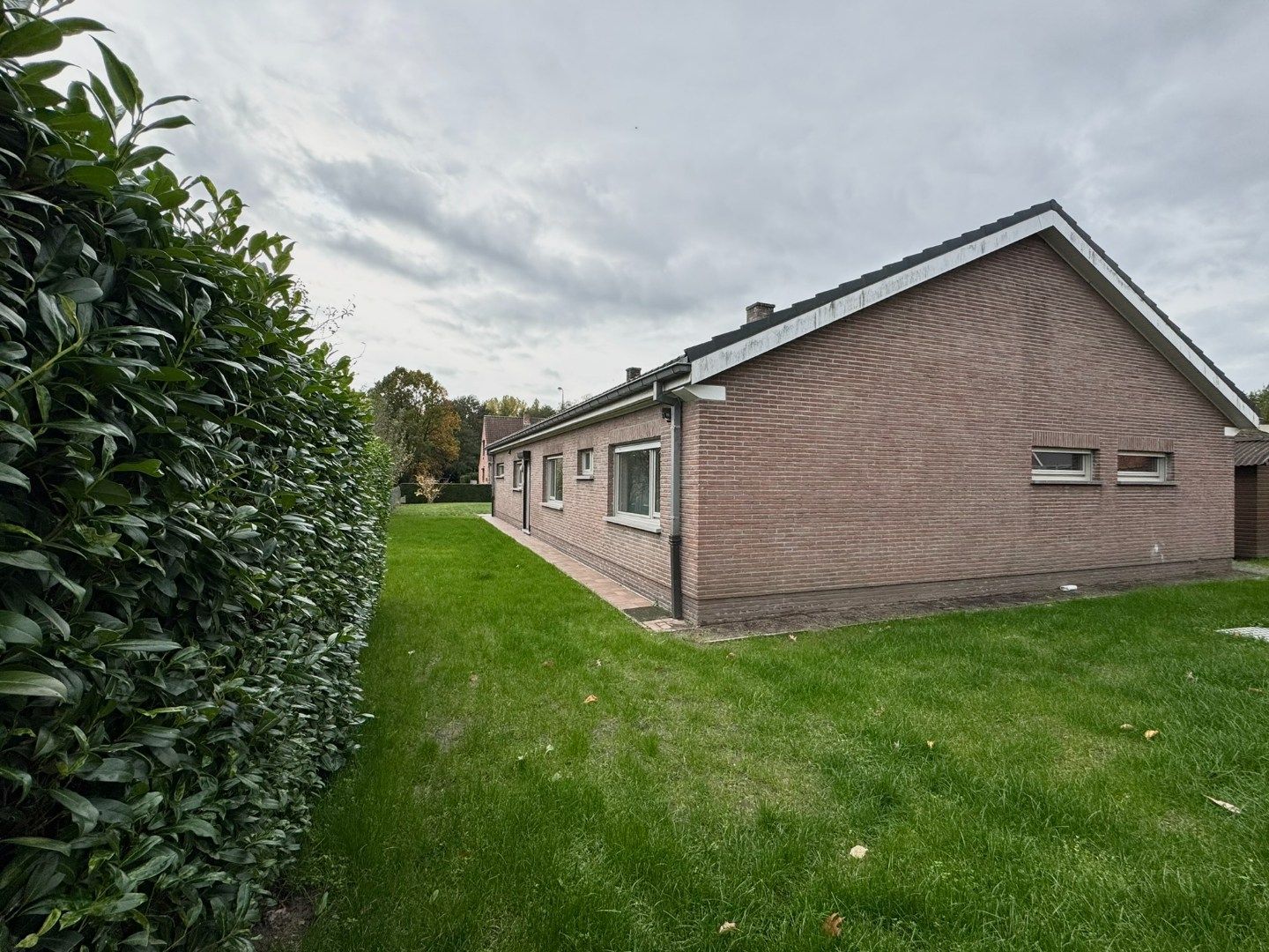 Gerenoveerde bungalow in Heusden met 3 slaapkamers en tuin  foto 13