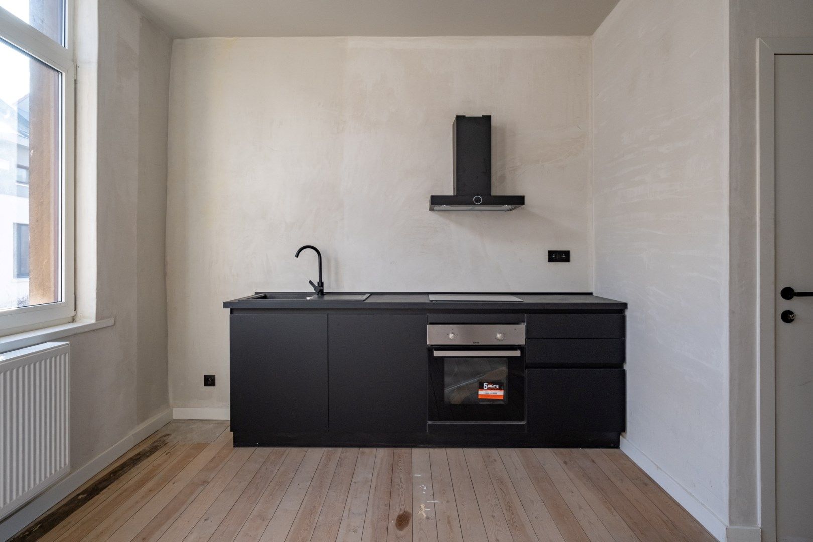 Charmant appartement in kleinschalig gebouw foto 6