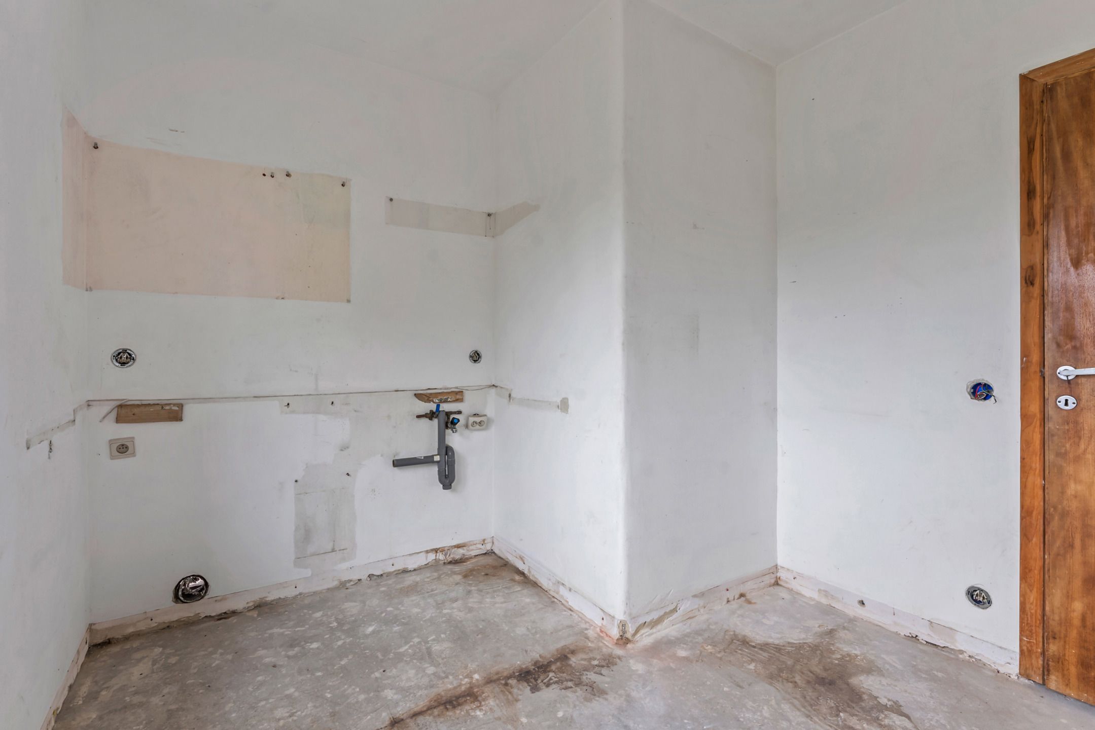 Te renoveren woning op 12a85ca te Valmeer foto 12