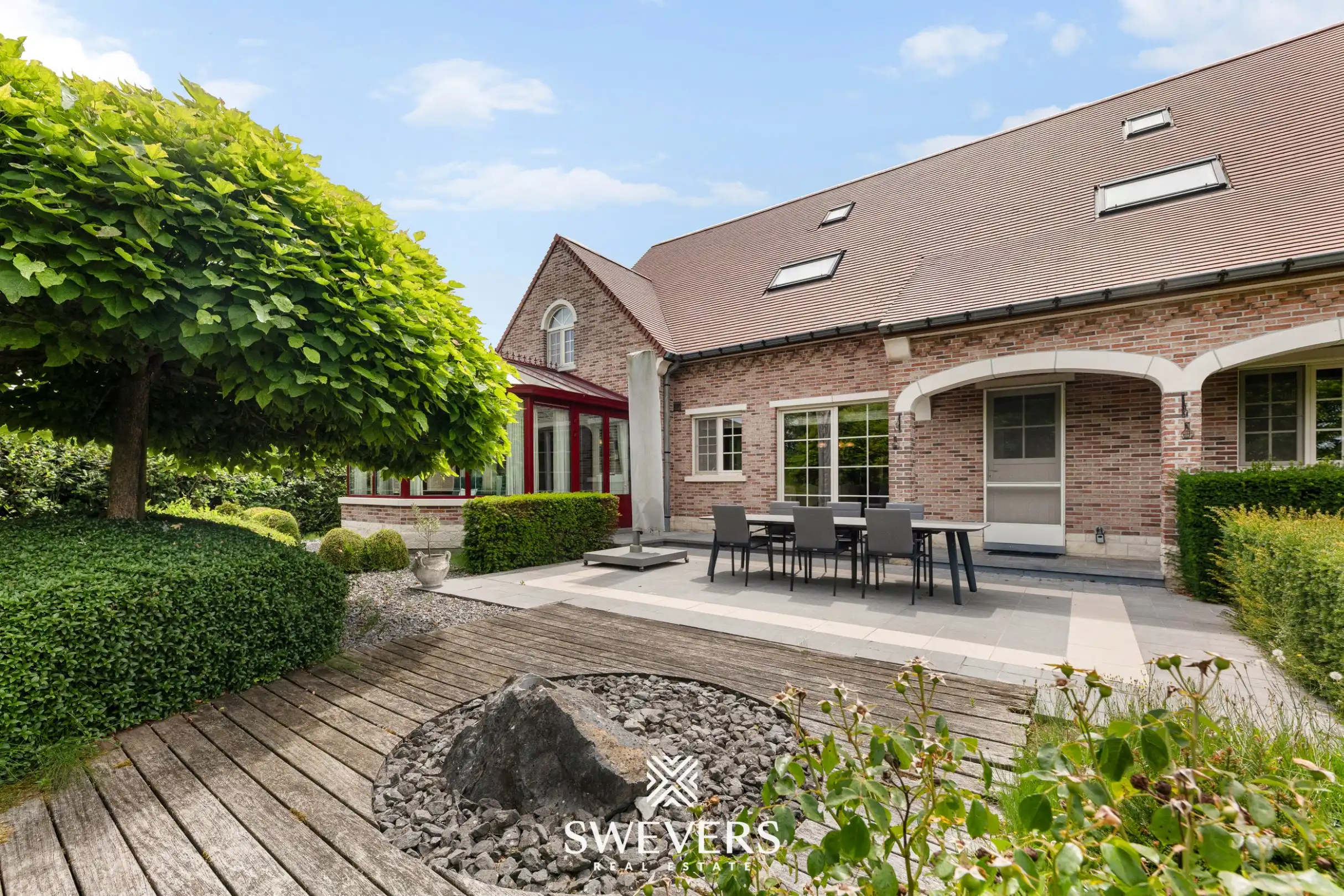 Ruime en instapklare villa met 5 slaapkamers op een perceel van 22a 96ca foto 40