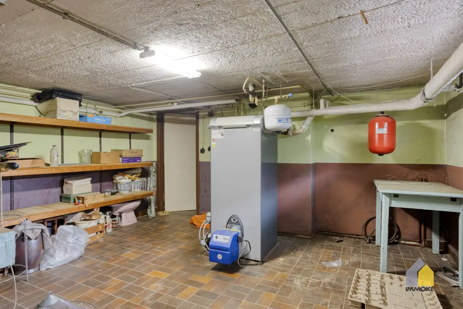 Te renoveren, statige woning op mooi perceel van 23 a 90 ca. foto 25