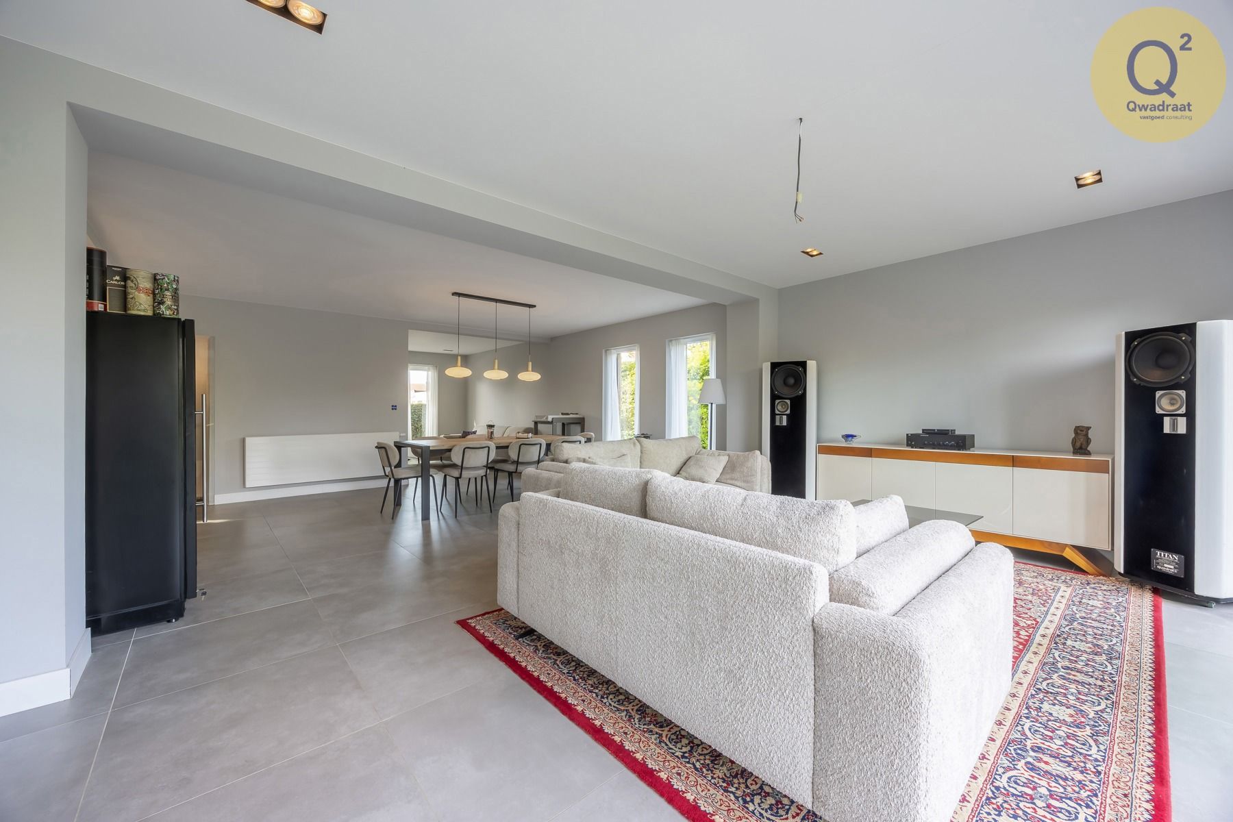 Ruime vernieuwde woning met 4 slpks en grote tuin foto 13